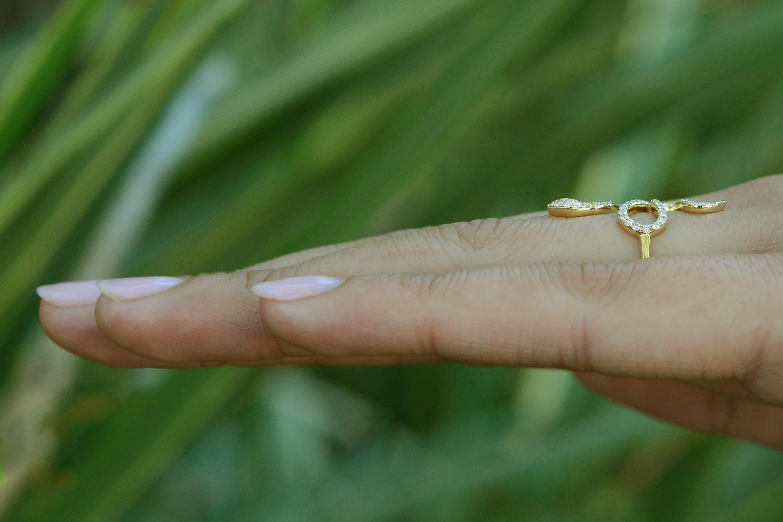 Round Cut Contemporary 14k Yellow Gold & Diamond Snake Ring For Sale