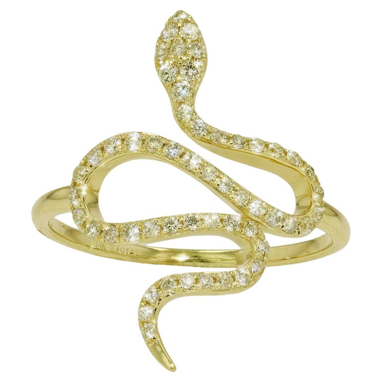 Contemporary 14k Yellow Gold and Diamond Snake Ring For Sale at 1stDibs