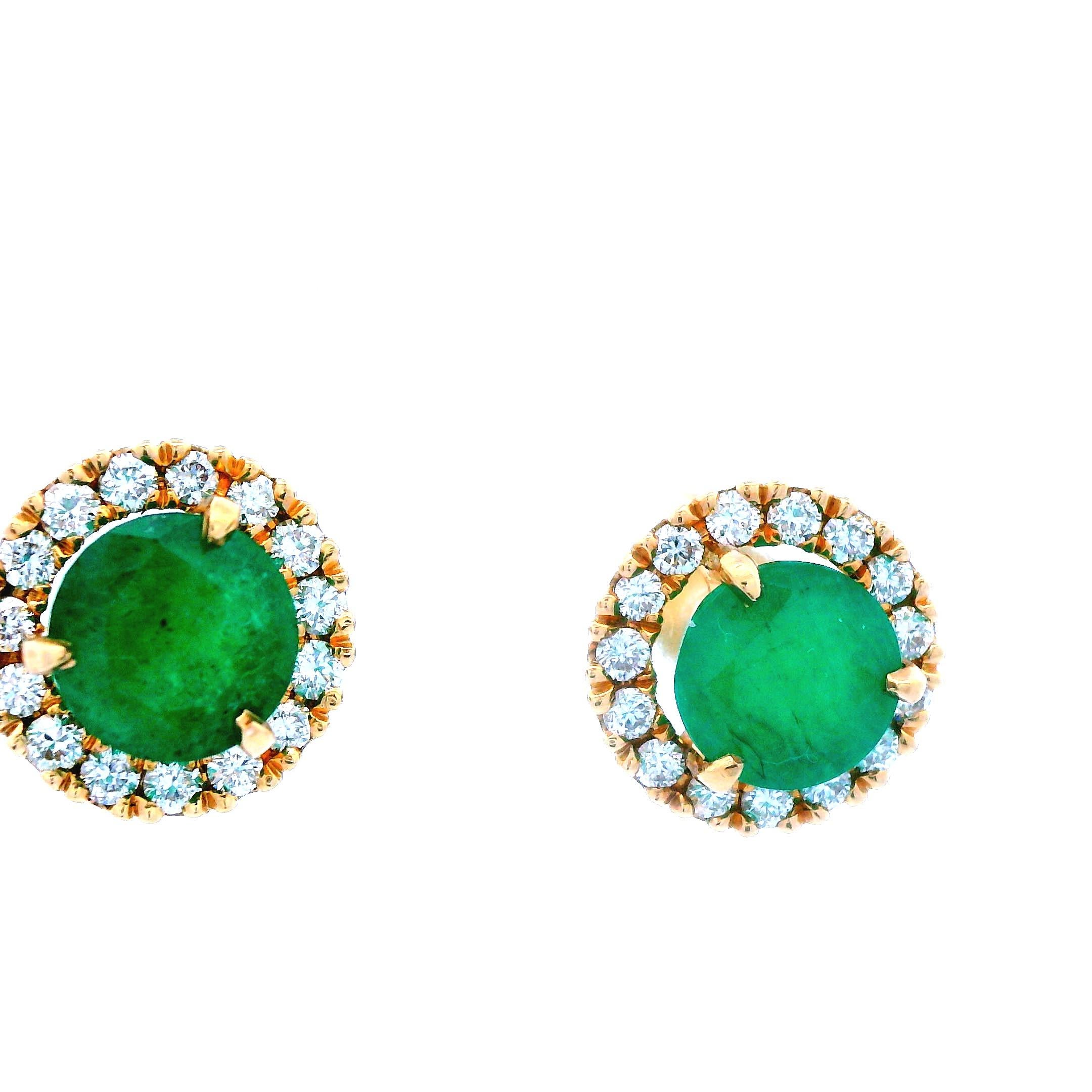 Contemporary 14k yellow Gold Emerald and Diamond Halo Earrings  In Excellent Condition For Sale In Lexington, KY