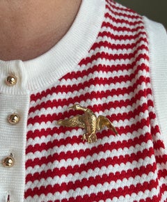 Contemporary 14k Yellow Gold Flying Duck Brooch