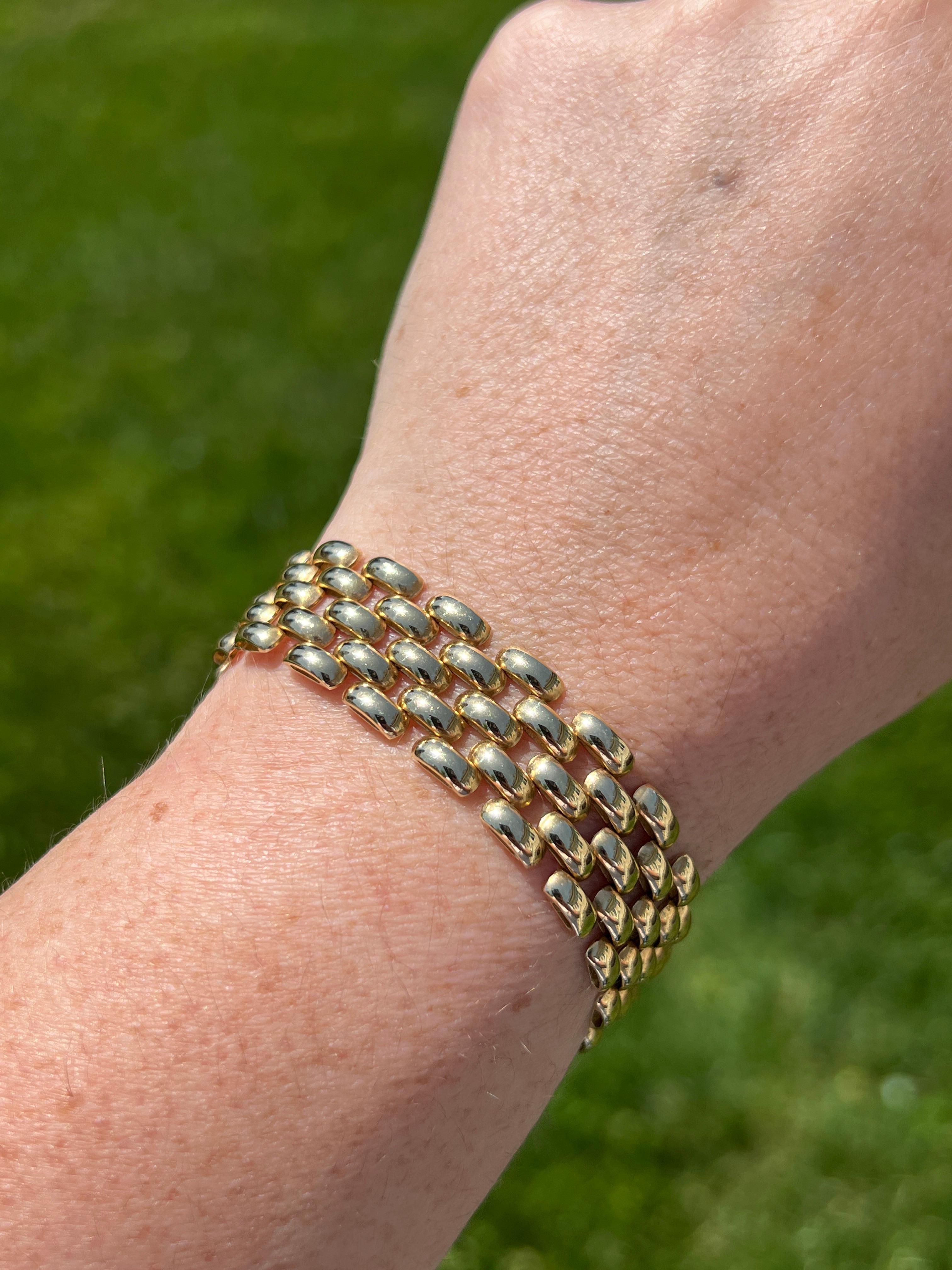 Contemporary 14k Yellow Gold Panther Link Bracelet In Good Condition In Towson, MD