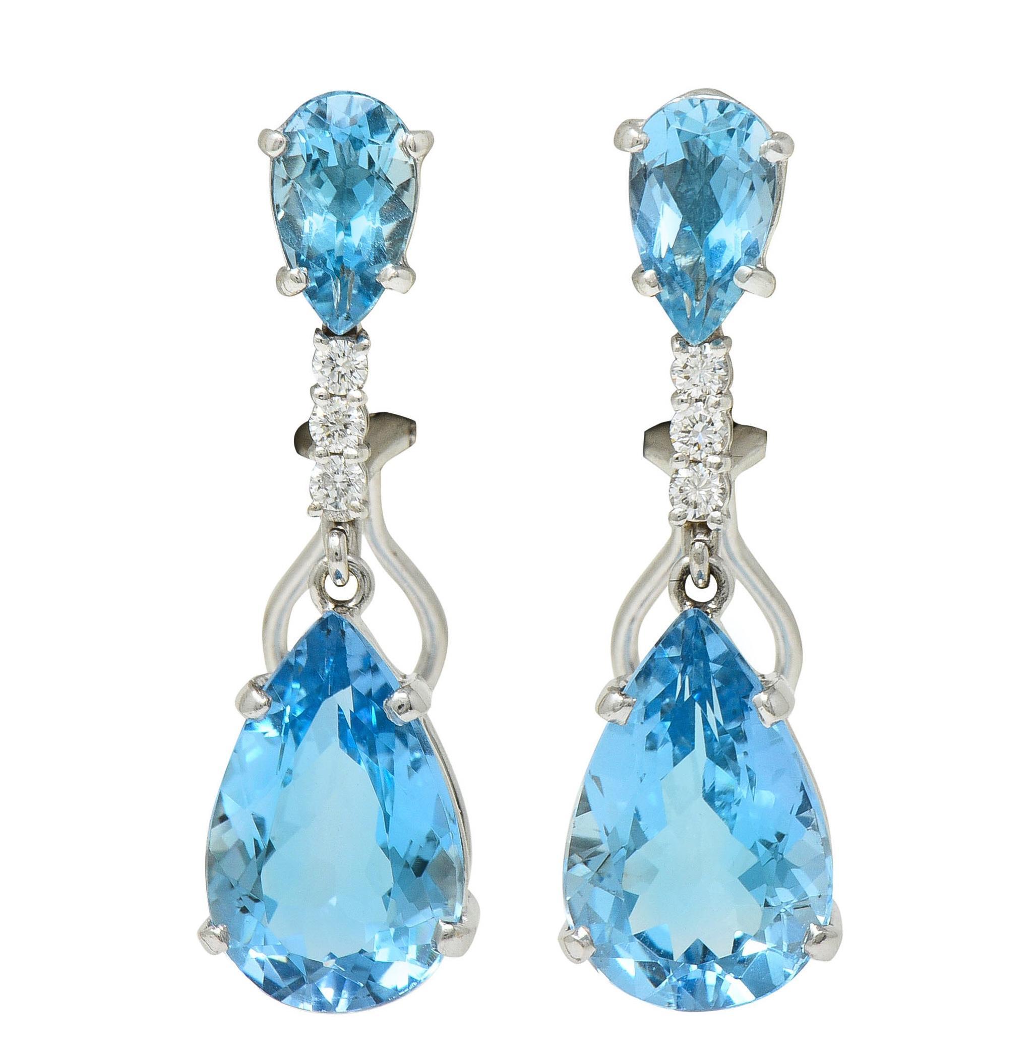 Orecchini a goccia a pera in oro bianco 14 carati con diamante e acquamarina 15,10 CTW Contemporary in vendita 3
