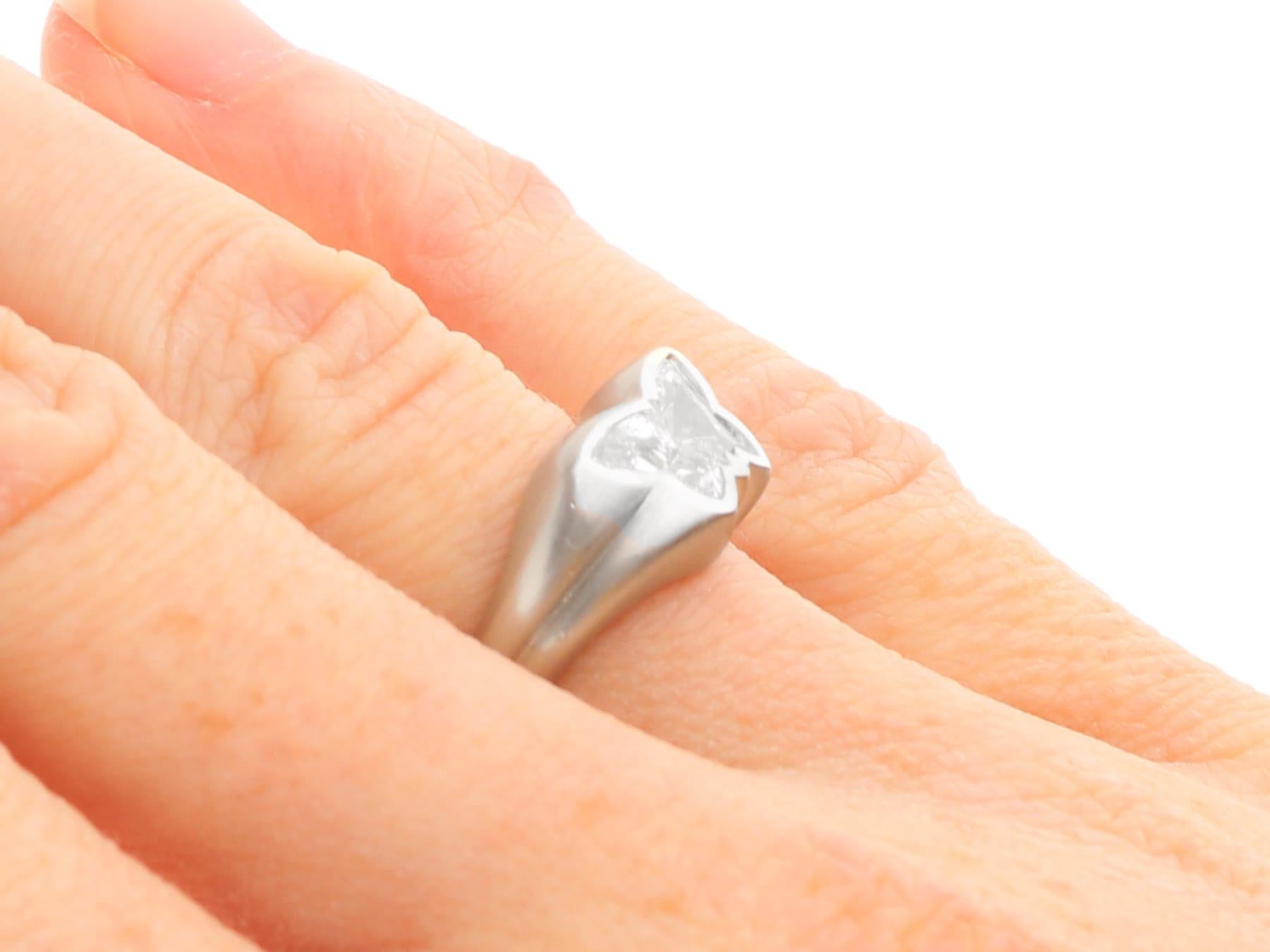 Contemporary 1.52 Carat Diamond and Platinum Butterfly Engagement Ring (2013) For Sale 7
