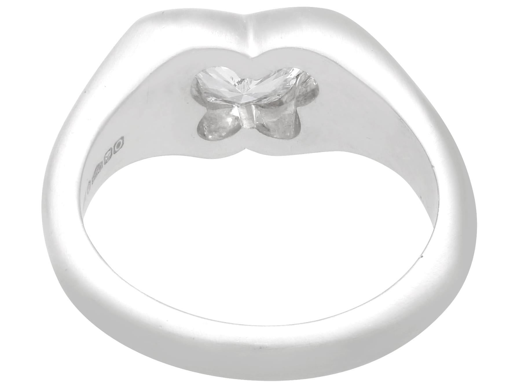 Contemporary 1.52 Carat Diamond and Platinum Butterfly Engagement Ring (2013) For Sale 2
