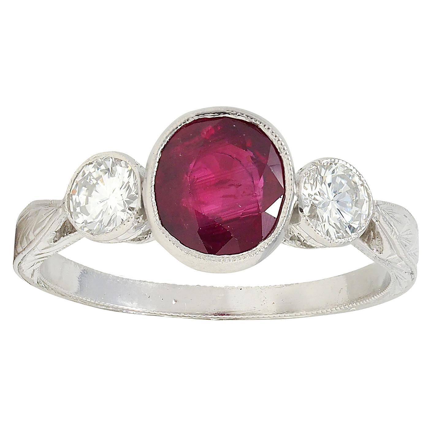 AM Contemporary 1.53 CTW Ruby Diamond Platinum Vintage Three Stone Ring (bague à trois pierres en platine) en vente 3