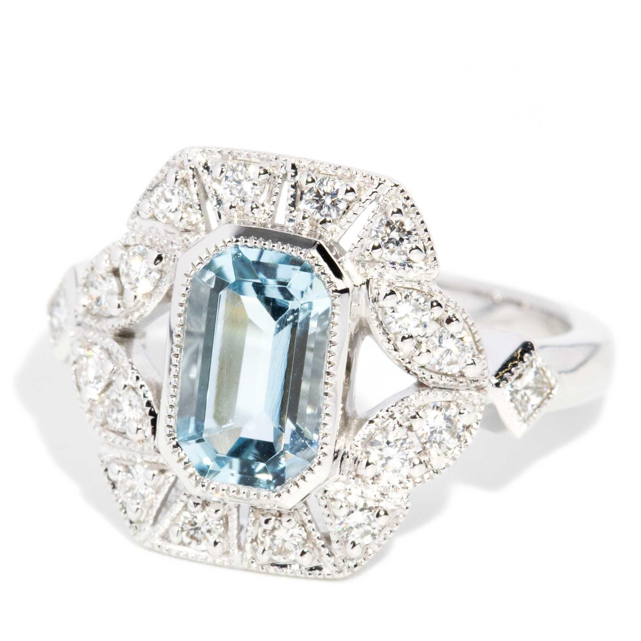 Emerald Cut Contemporary 1.54 Carat Aquamarine & Diamond Ring 18 Carat White Gold For Sale