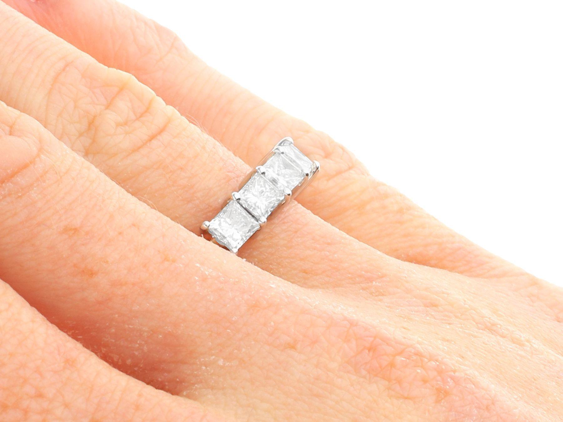 Contemporary 1.60ct Diamond and 18k White Gold Five Stone / Half Eternity Ring 2