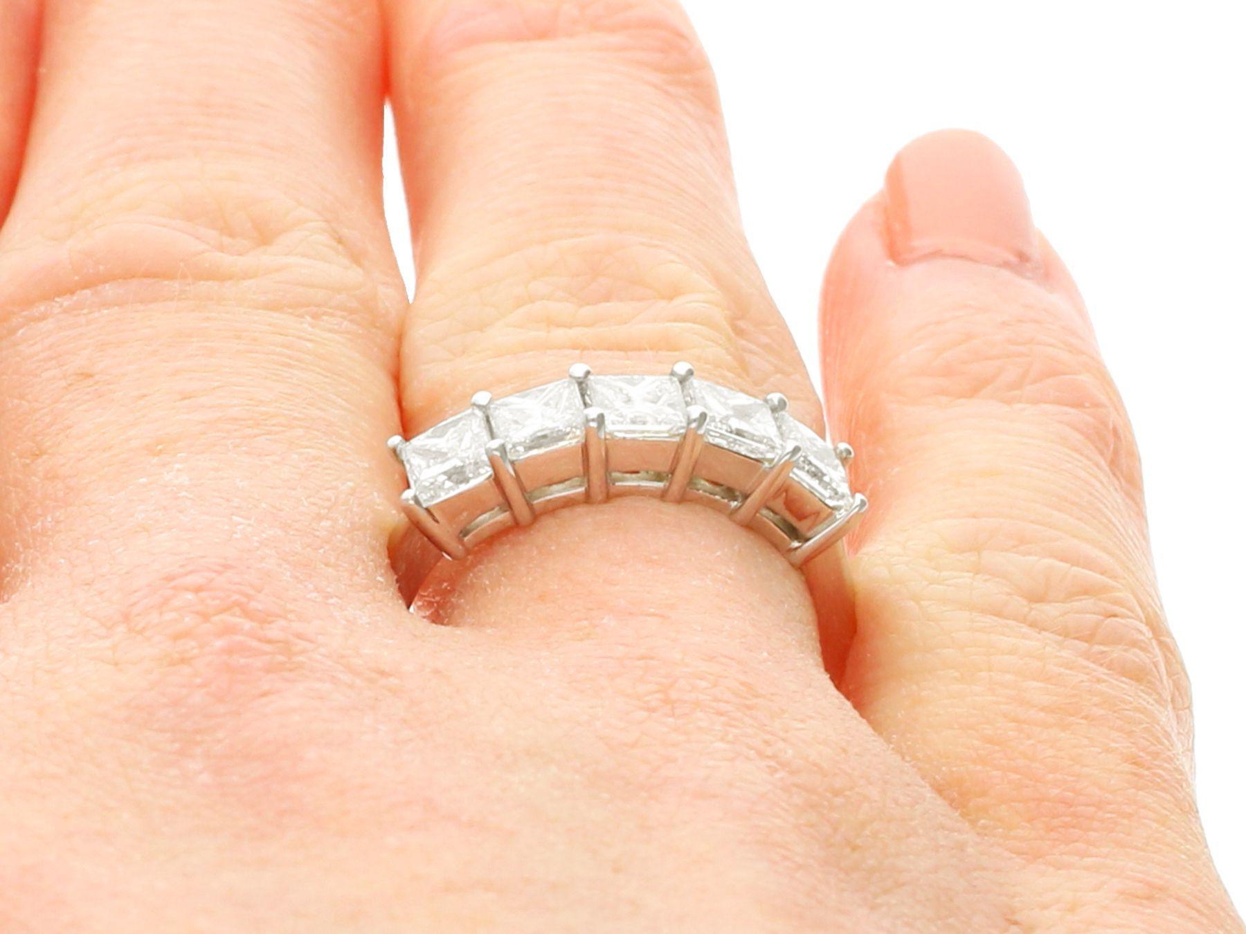 Contemporary 1.60ct Diamond and 18k White Gold Five Stone / Half Eternity Ring 3