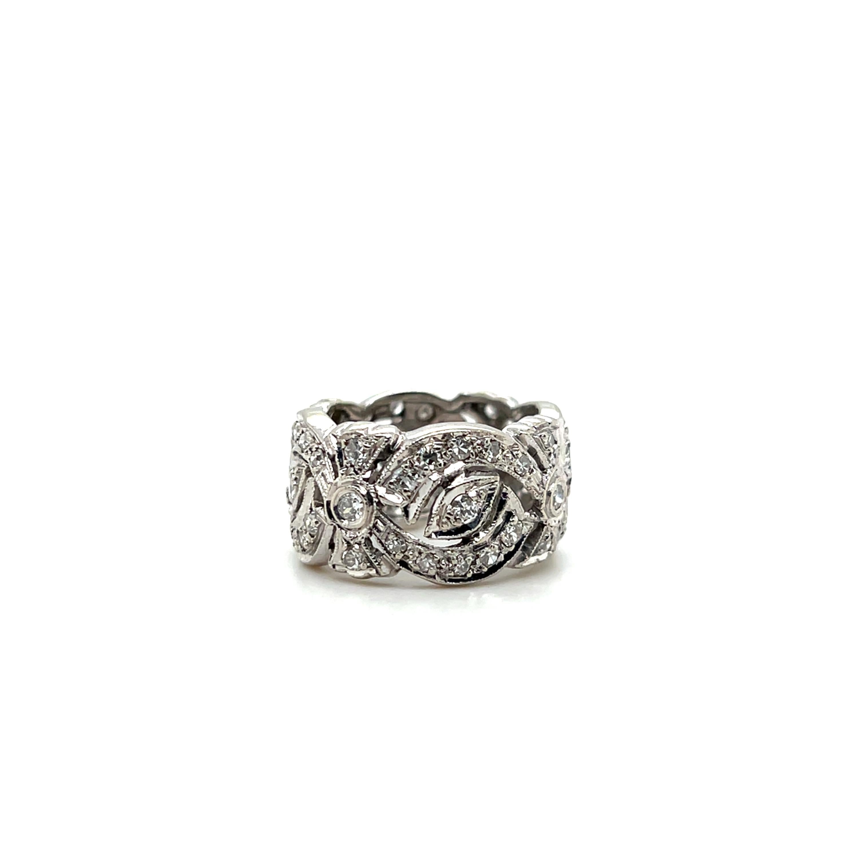 Contemporary 1.62 TCW Diamond Miligrain Openwork White Gold Wedding Band For Sale 5