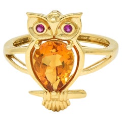 Contemporary 1.63 CTW Citrine Ruby 18 Karat Yellow Gold Owl Bird Ring