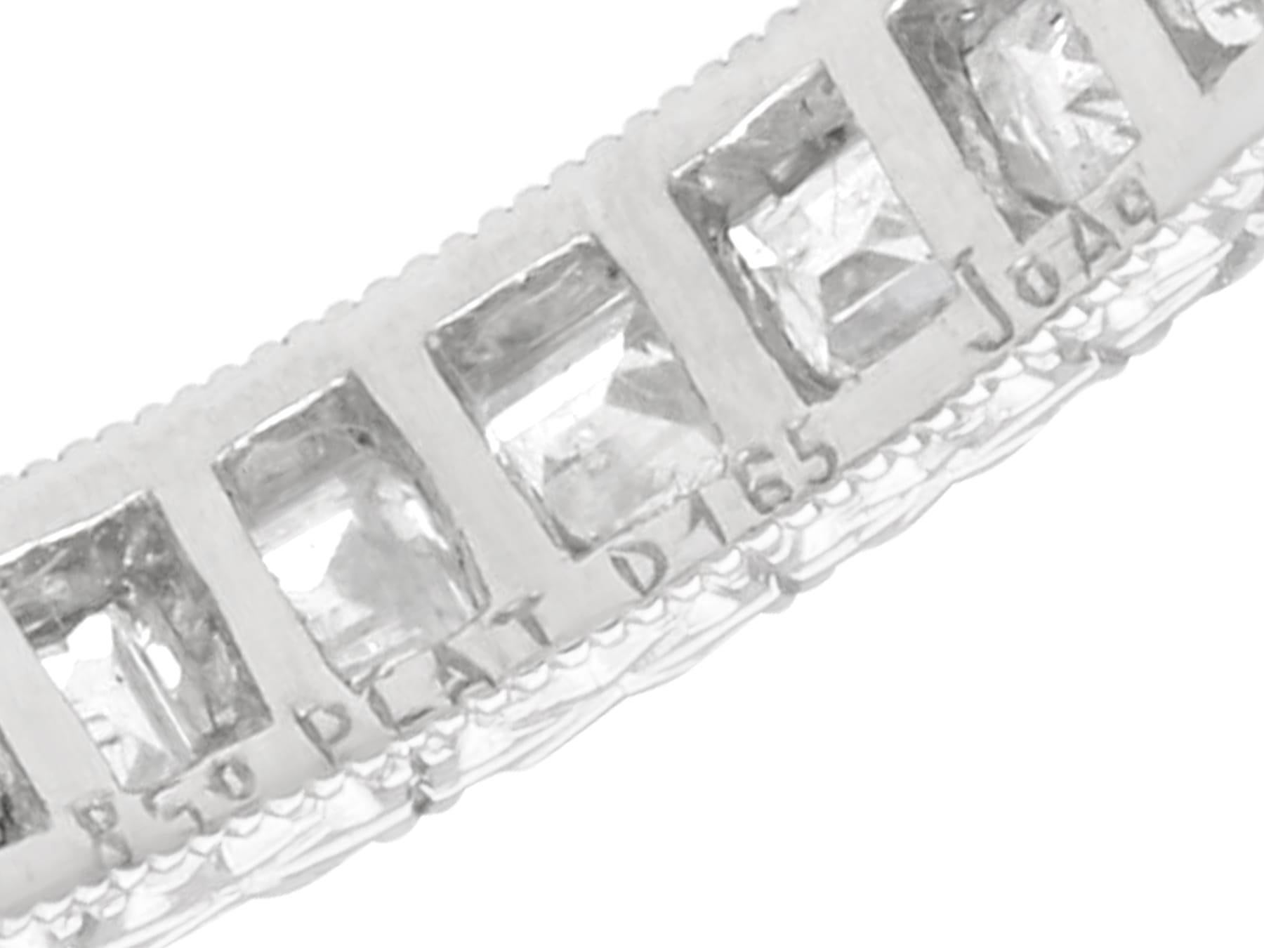 Anello a Eternità Completa in Platino e Diamante da 1,65 Carati Circa 2024 in vendita 1