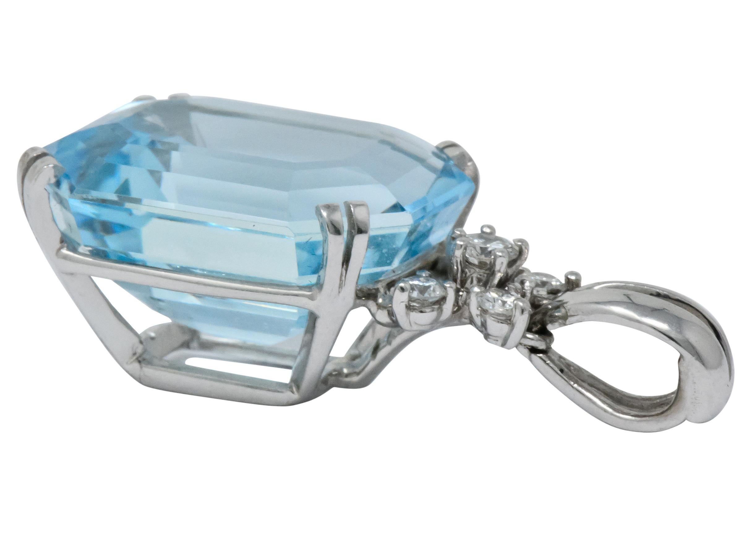 Contemporary 16.75 Carat Aquamarine Diamond 14 Karat White Gold Pendant 2