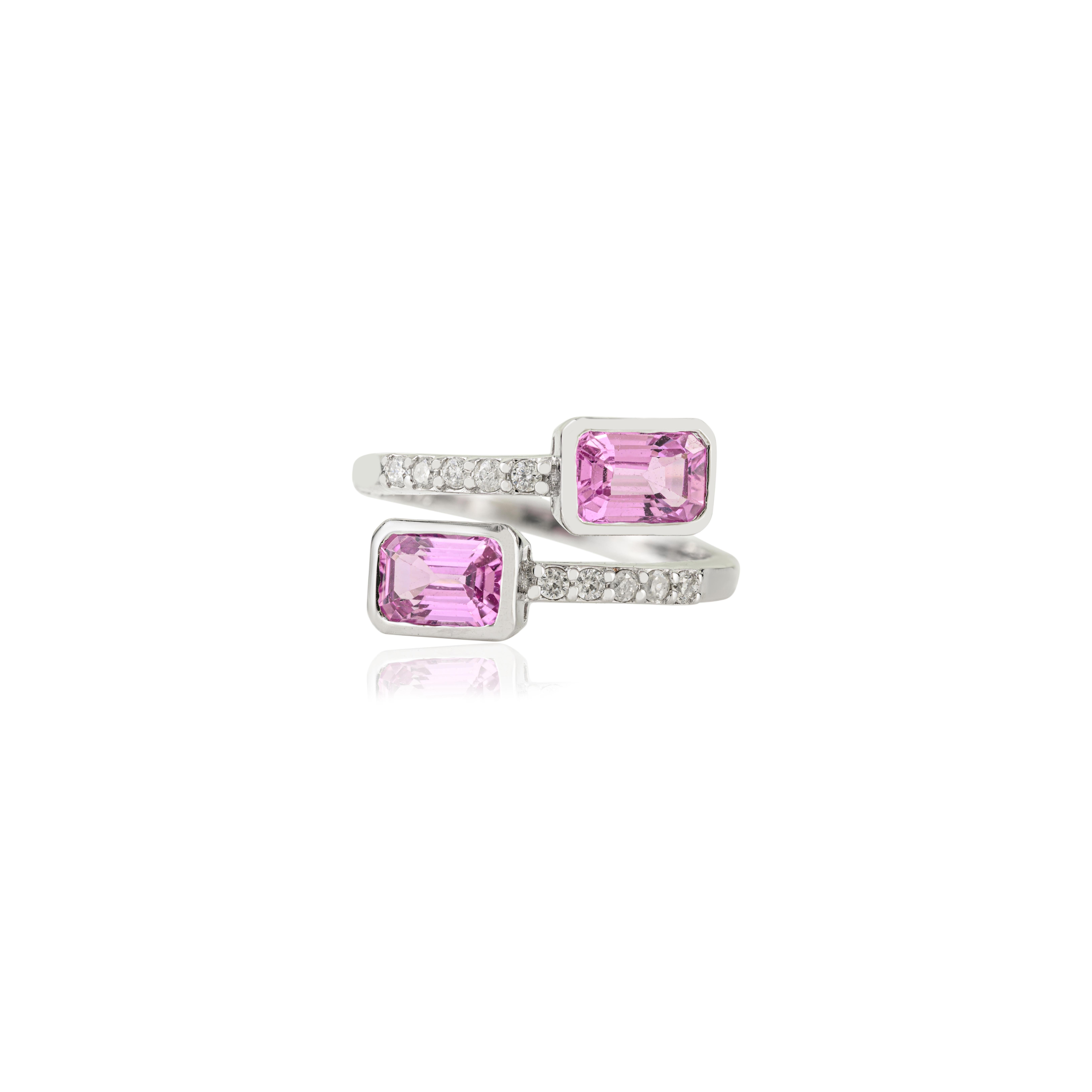 En vente :  Bague bypass contemporaine en or blanc massif 14K de 1,68 ct de saphir rose et de diamant 7