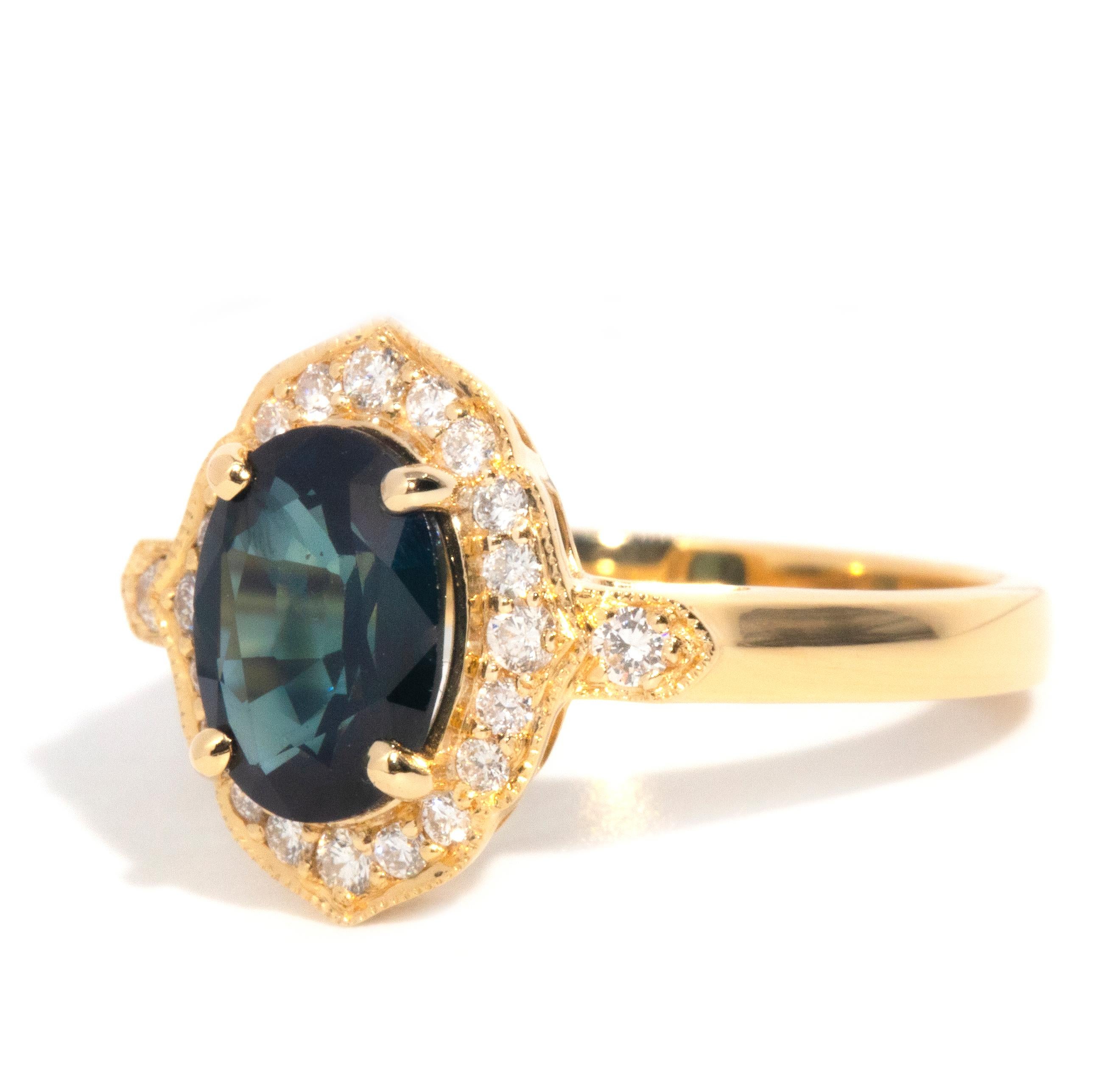 Women's or Men's Contemporary 18 Carat Gold Teal and Blue Sapphire and Diamond Halo Cluster Ring