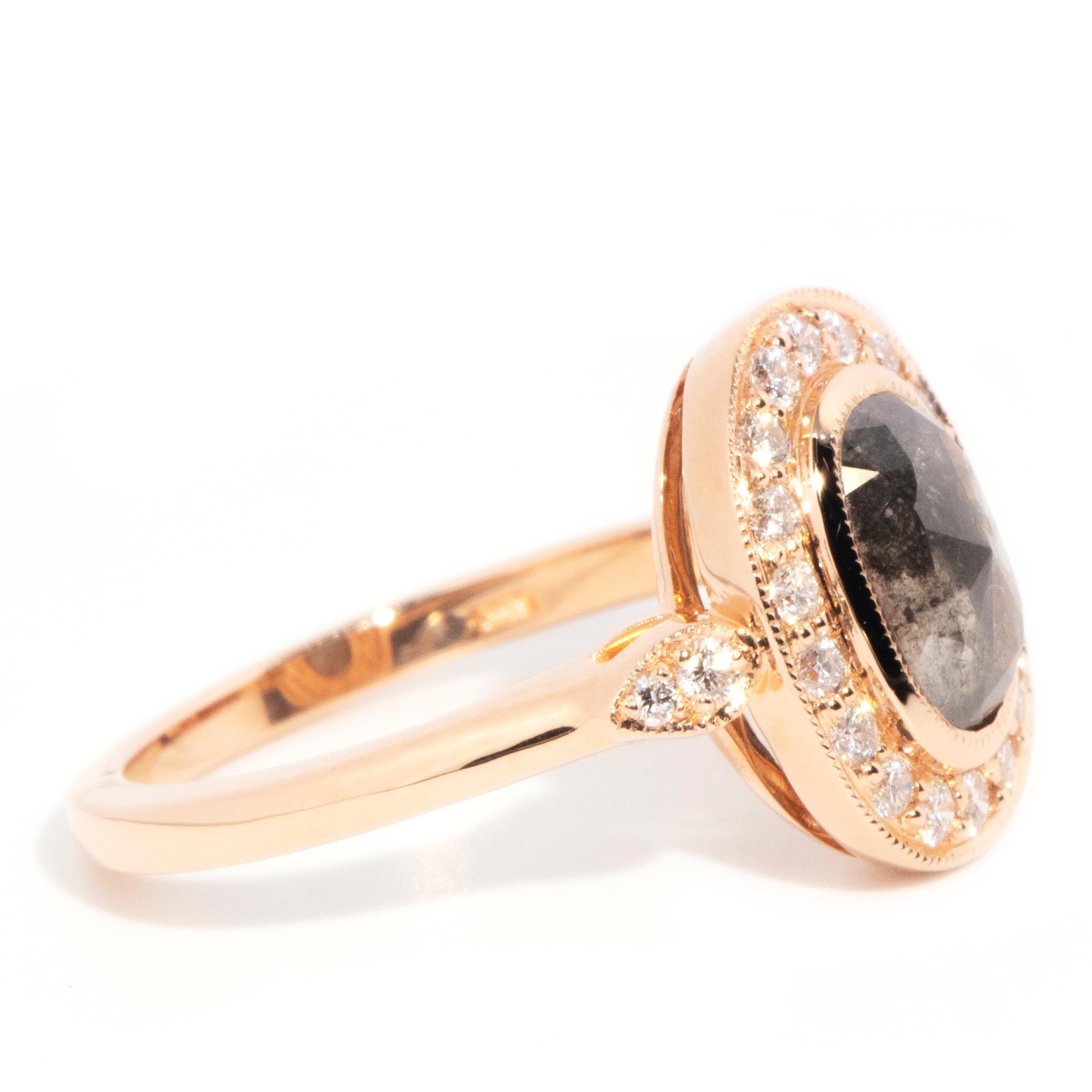 Bague contemporaine en or rose 18 carats avec grappe de diamants taille ovale, sel et poivre Neuf - En vente à Hamilton, AU