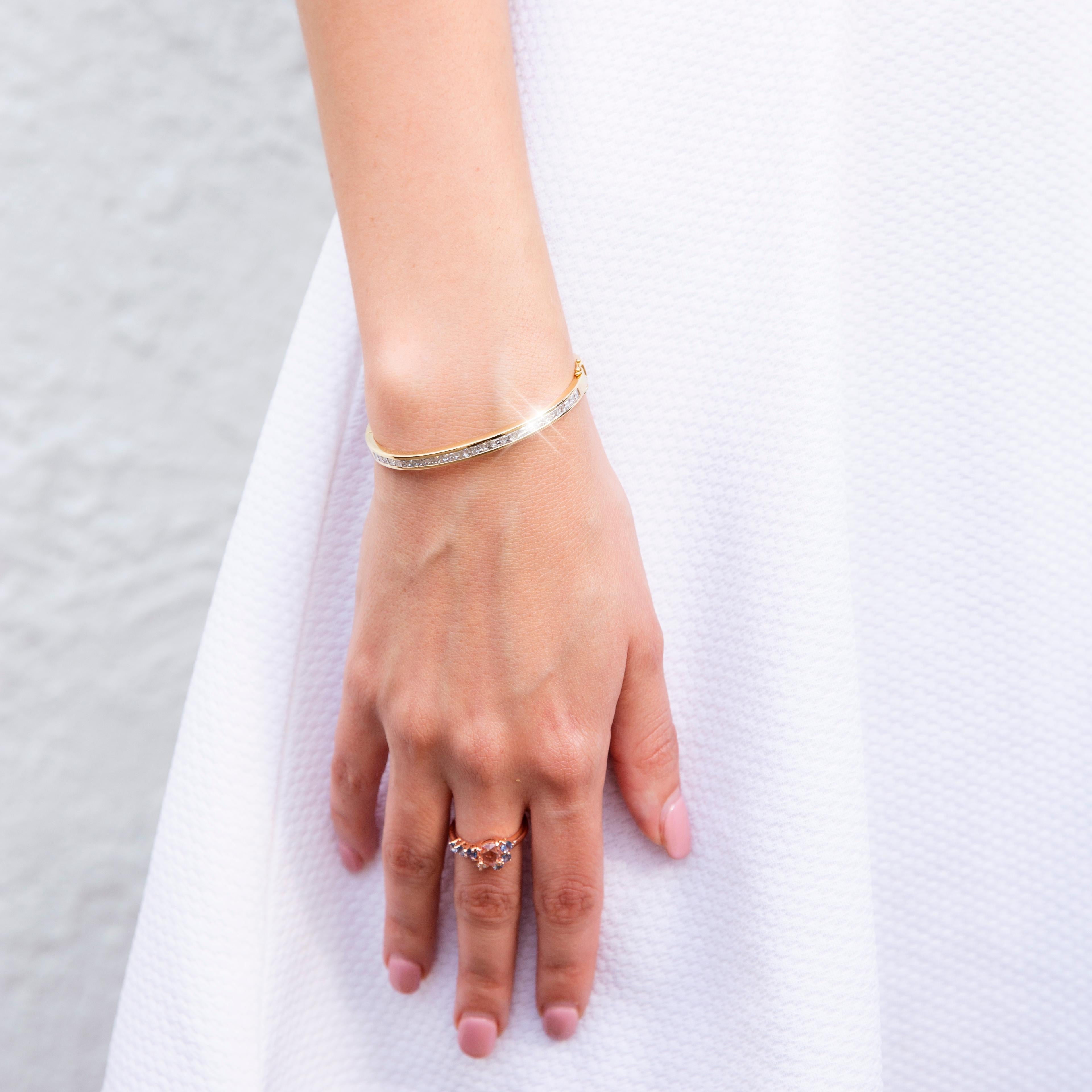 Zeitgenössischer Cluster-Ring aus 18 Karat Roségold mit Pfirsich und blauem Saphir und Diamant 5