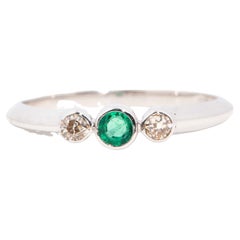 Contemporary 18 Carat White Gold Natural Emerald and Diamond Three Stone Ring
