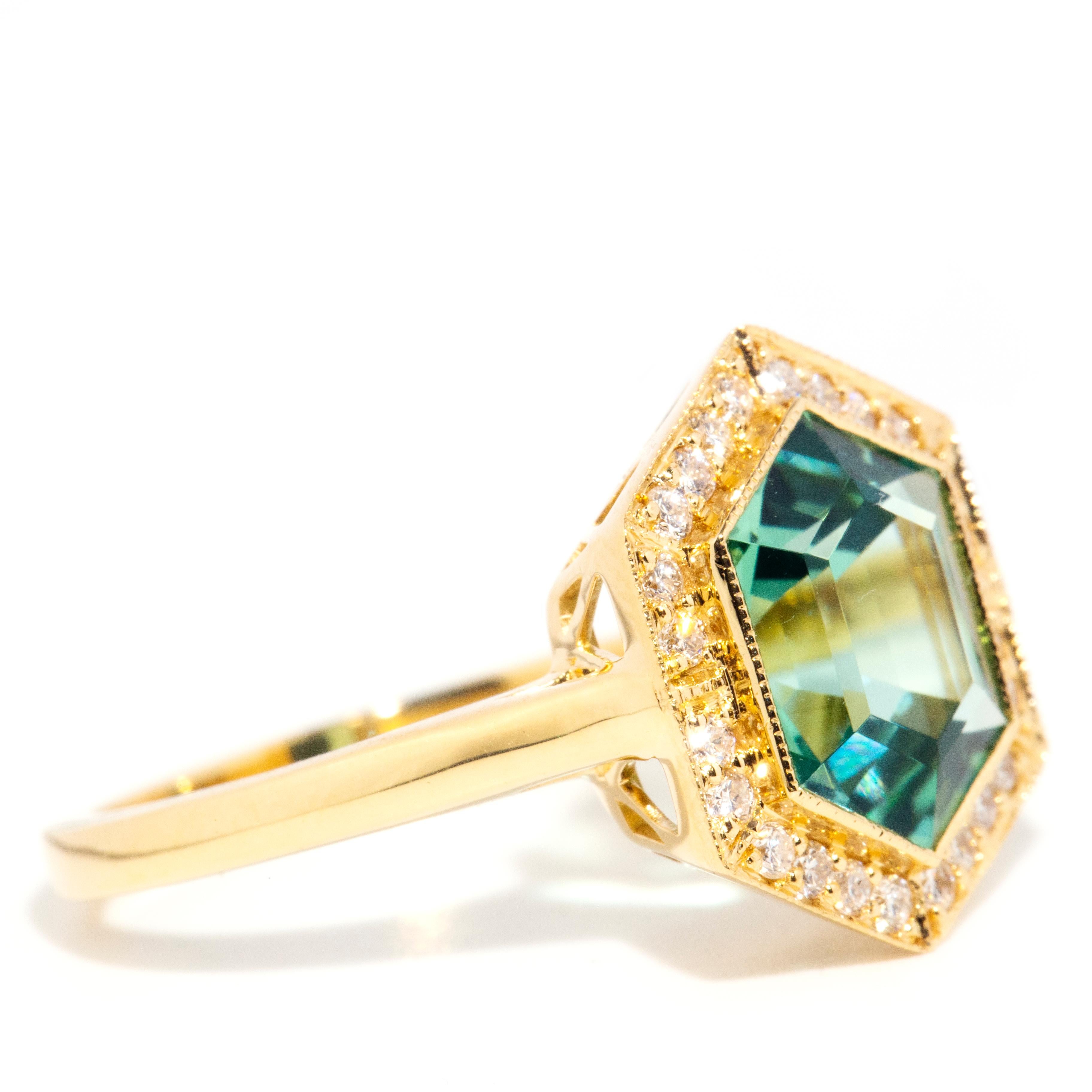 Women's or Men's Contemporary 18 Carat Yellow Gold Mint Green Tourmaline and Diamond Cluster Ring
