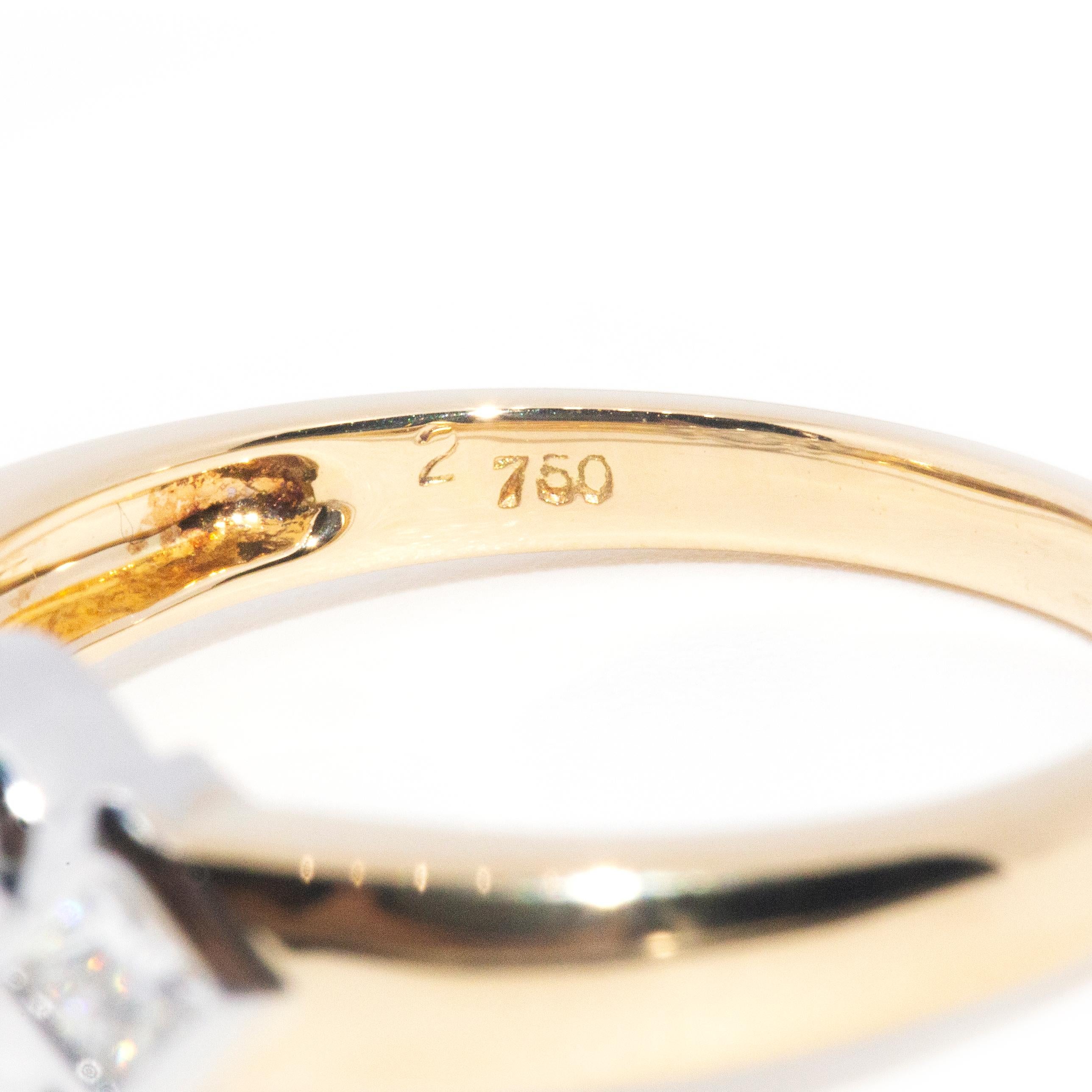 Contemporary 18 Carat Yellow White Gold Rub Over Set Diamond Three Stone Ring For Sale 2