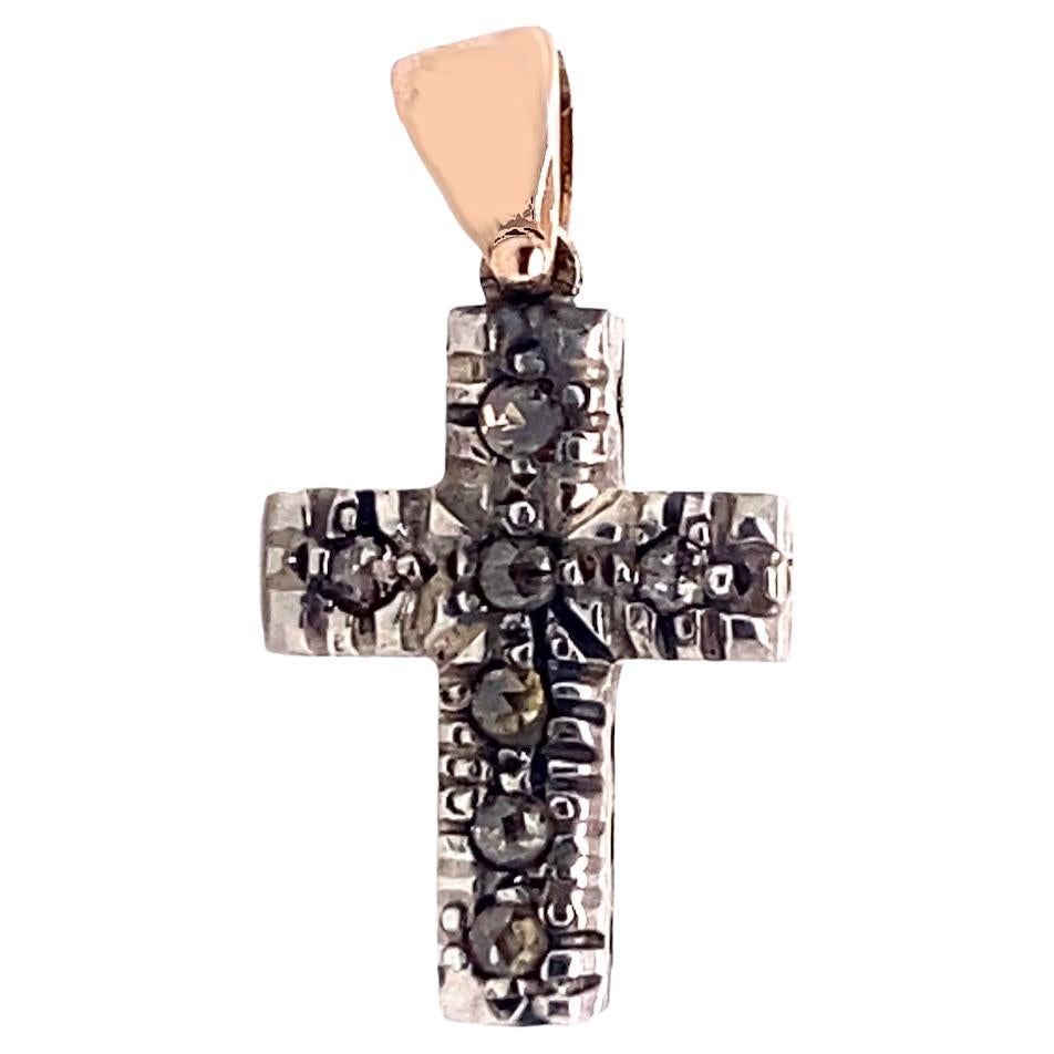 Pendentif croix contemporain en argent 925 18 carats et diamants en vente