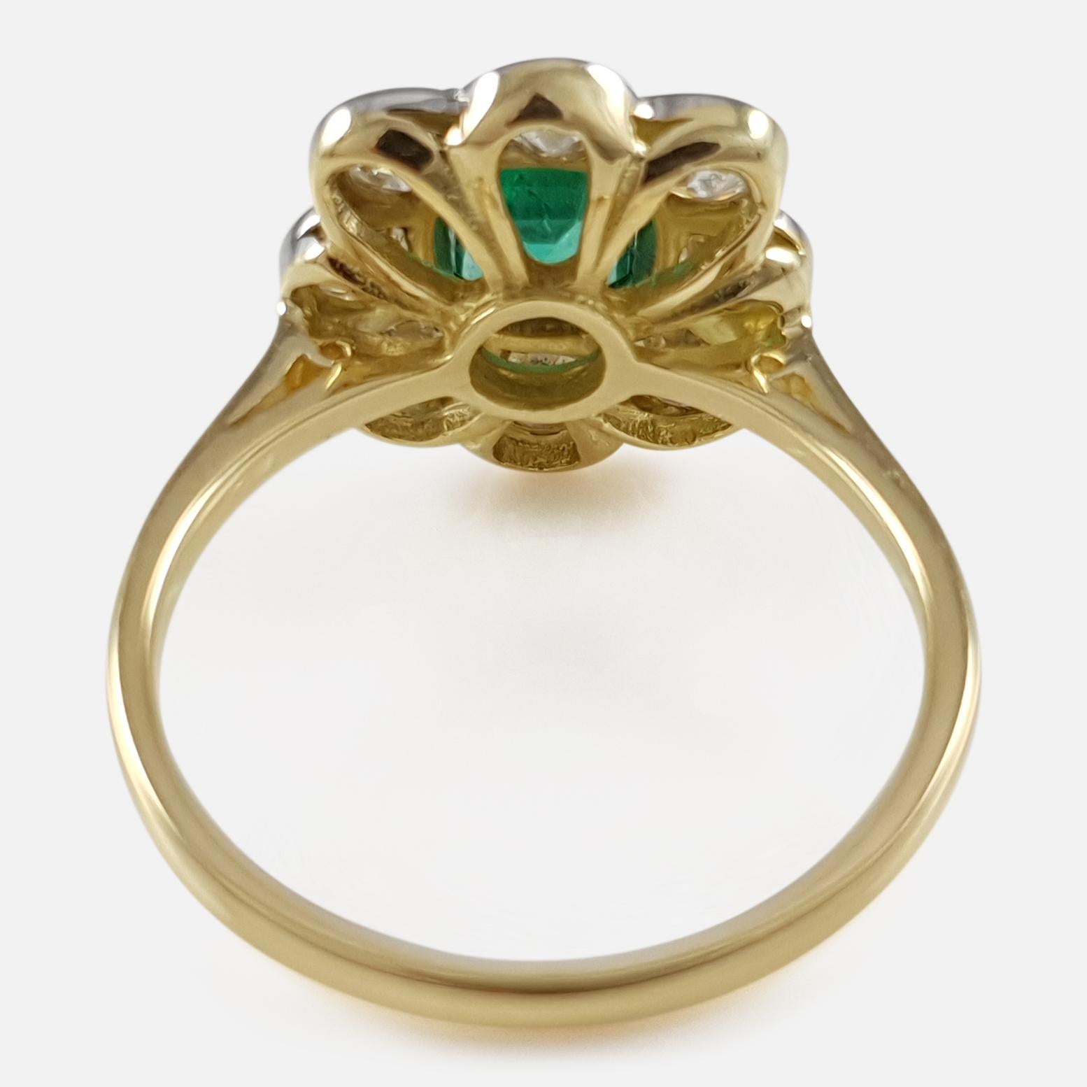Contemporary 18 Karat Gold 0.67 Carat Emerald & 1.44 Carat Diamond Cluster Ring 1
