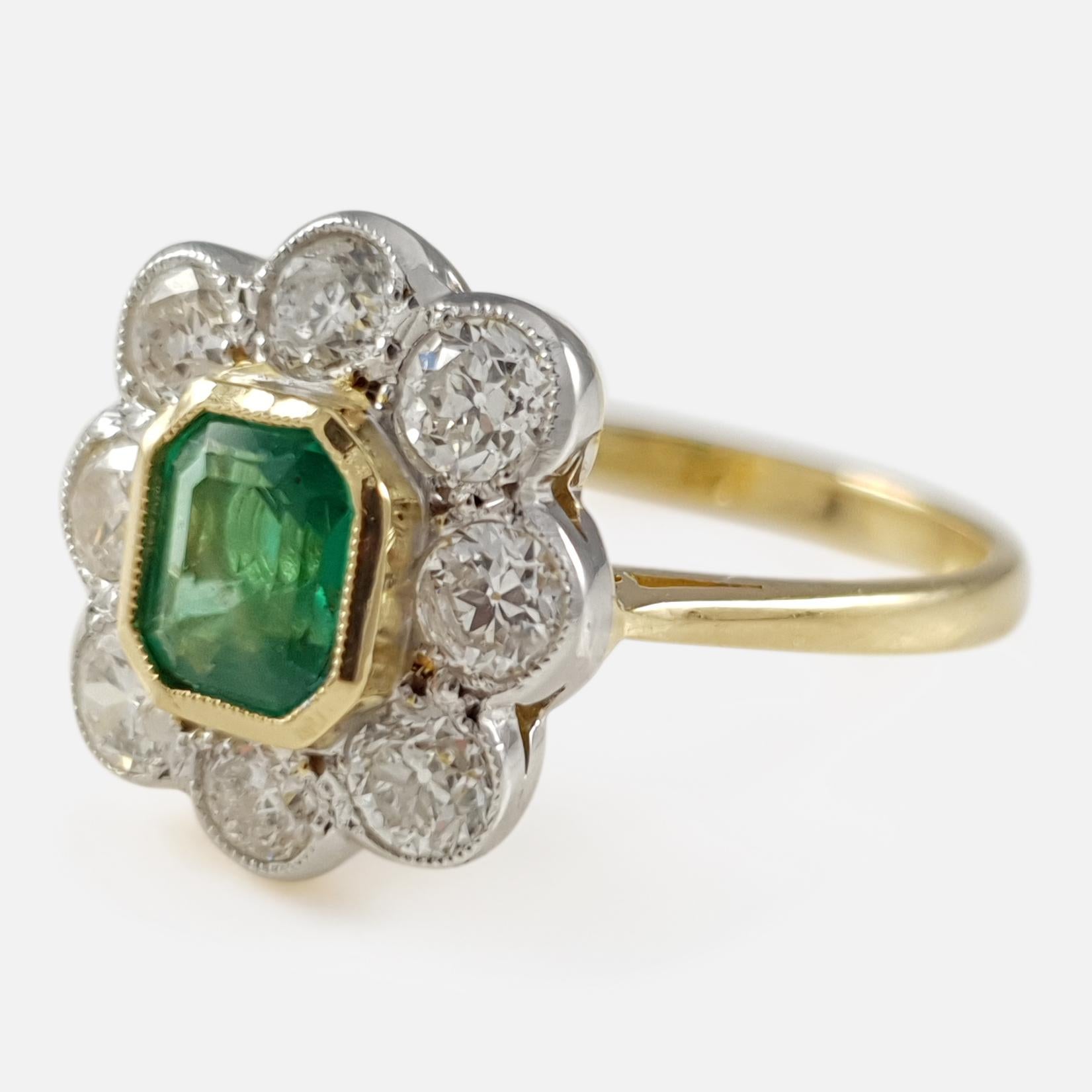 Contemporary 18 Karat Gold 0.67 Carat Emerald & 1.44 Carat Diamond Cluster Ring 5
