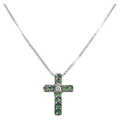 Contemporary 18-Karat Gold GVS White Diamond & Tsavorite Cross Pendant and Chain