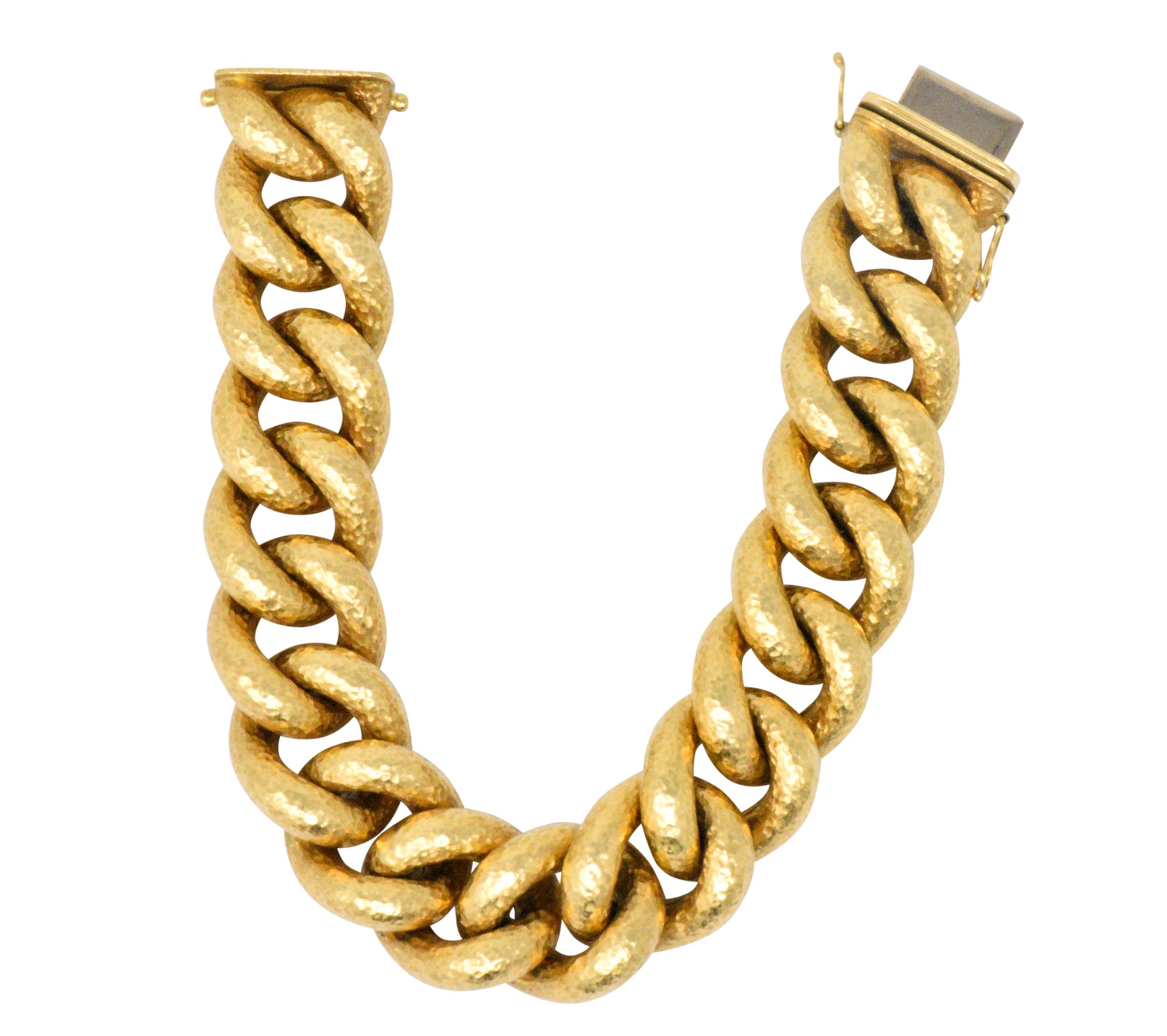 Contemporary 18 Karat Gold Link Bracelet In Excellent Condition In Philadelphia, PA