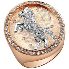 Zeitgenössischer Ring mit Wildpferd aus 18 Karat Gold, Platin und Diamanten 'Gumby'