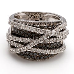 Contemporary 18 Karat White Gold Fancy Black Diamond Dress Ring