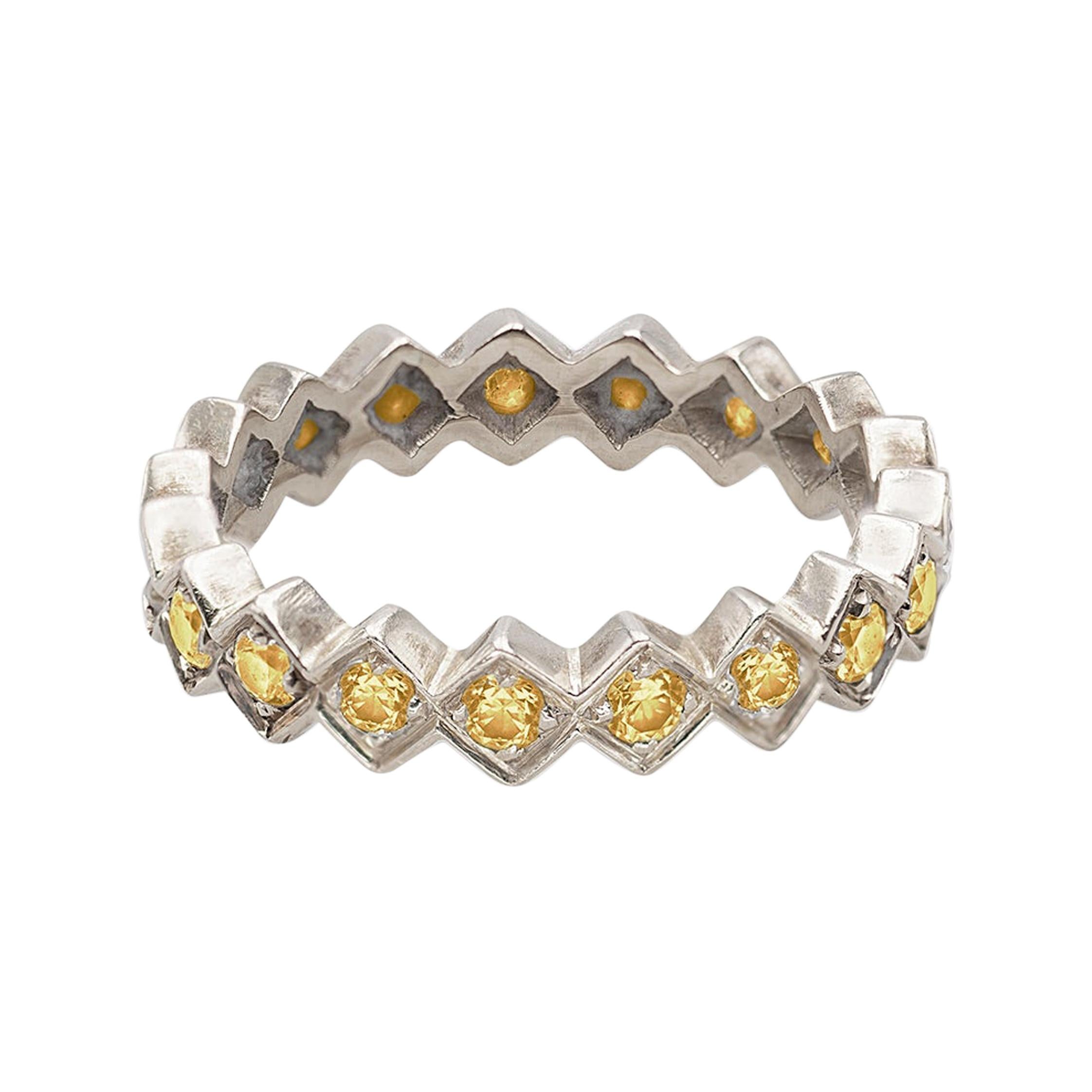 Contemporary 18 Karat White Gold Yellow Diamonds Cubes Design Ring