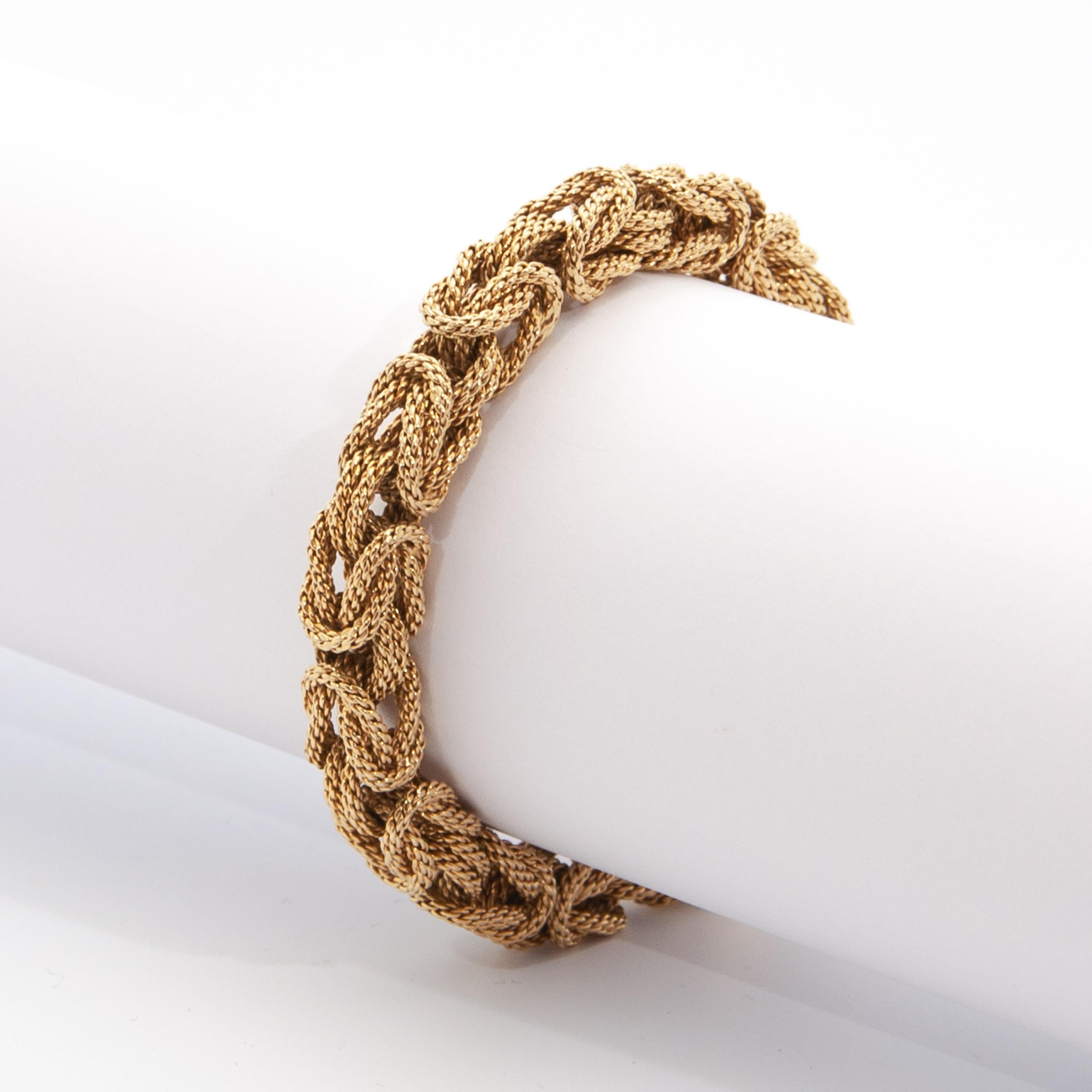 18 Karat Gold Byzantine Rope Chain Bracelet In Good Condition For Sale In Rotterdam, NL