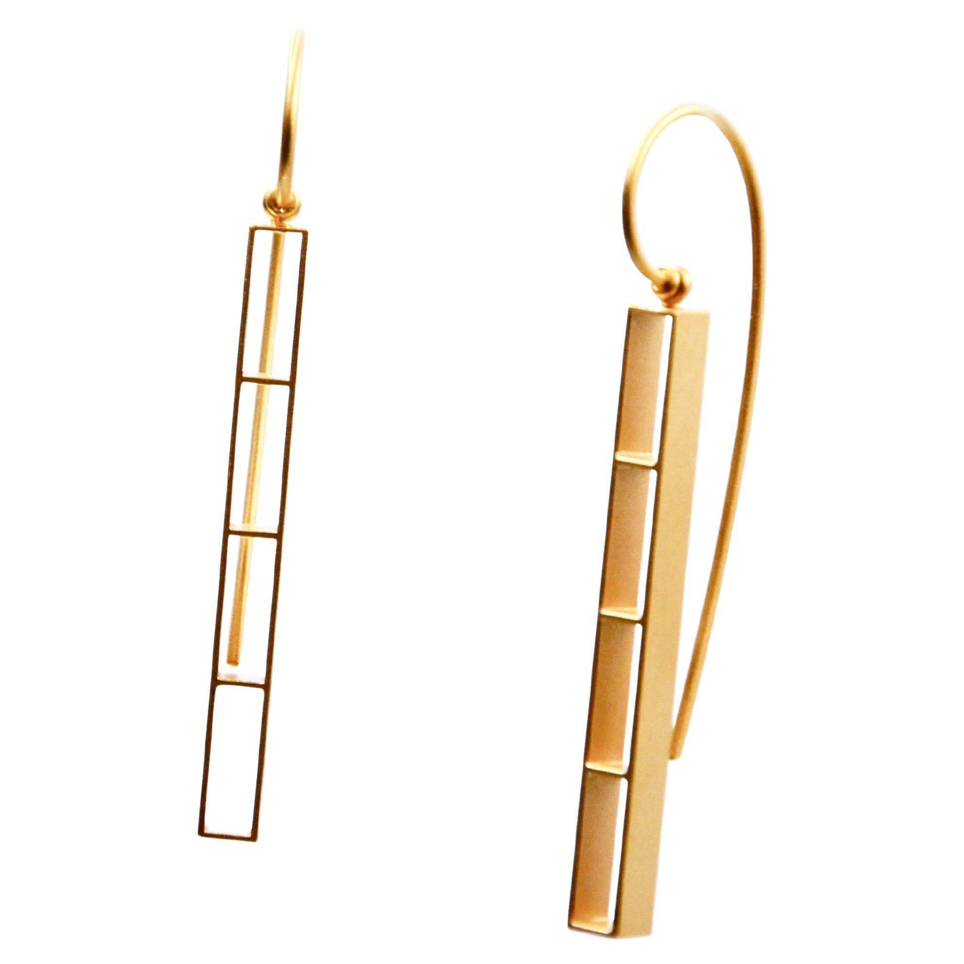 Contemporary 18 Karat Yellow Gold Earrings For Sale