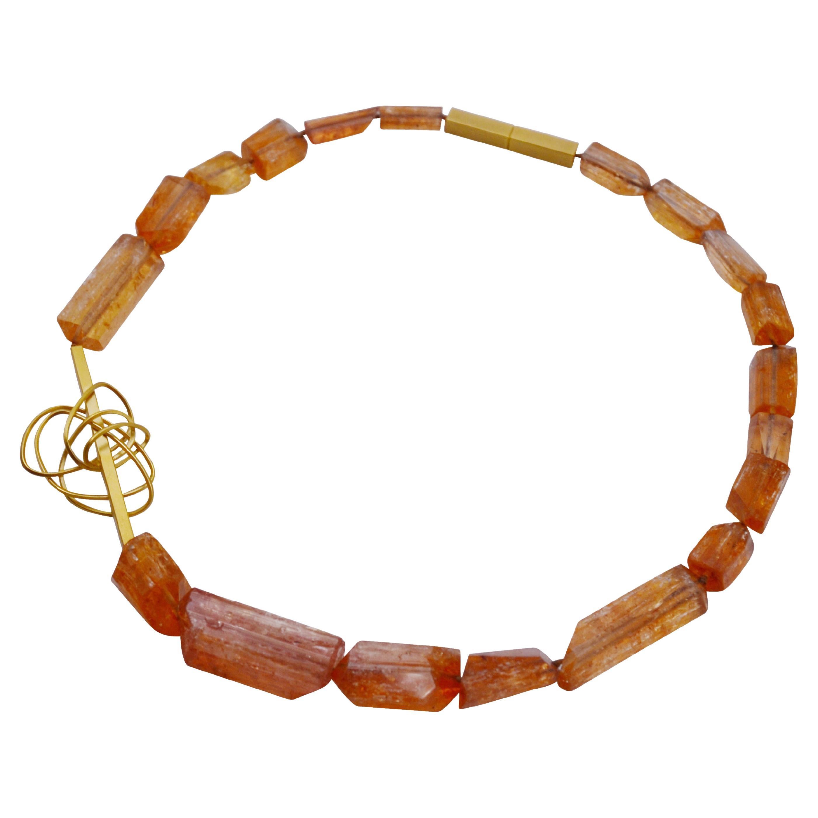 Contemporary 18 Karat Yellow Gold Imperial Topaz Necklace For Sale