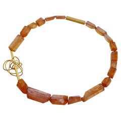 Contemporary 18 Karat Yellow Gold Imperial Topaz Necklace