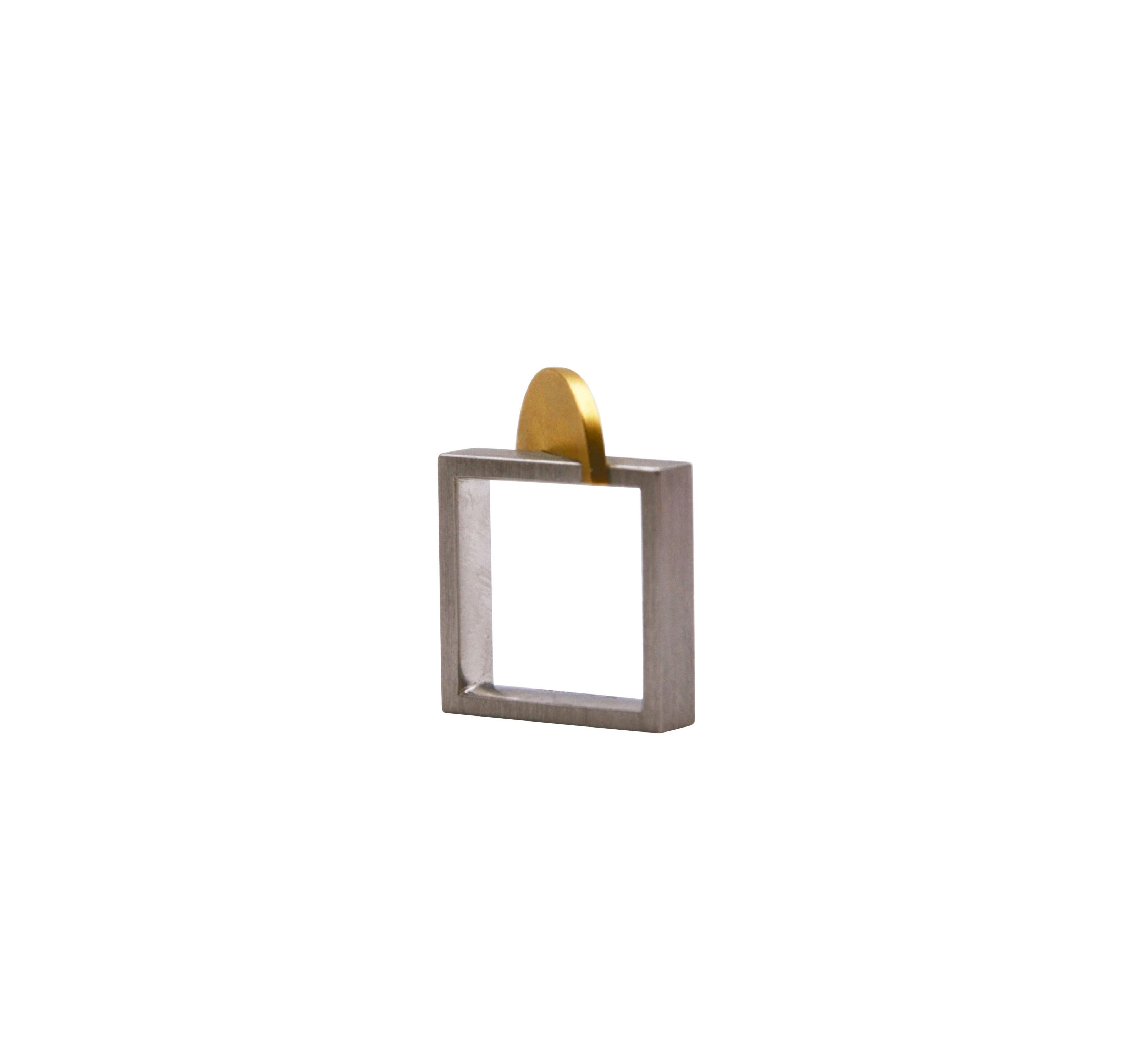 Contemporary 18 Karat Yellow Gold Platinum Ring For Sale 4