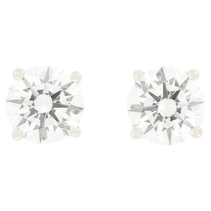 Contemporary 1.80ct Diamond Stud Earrings