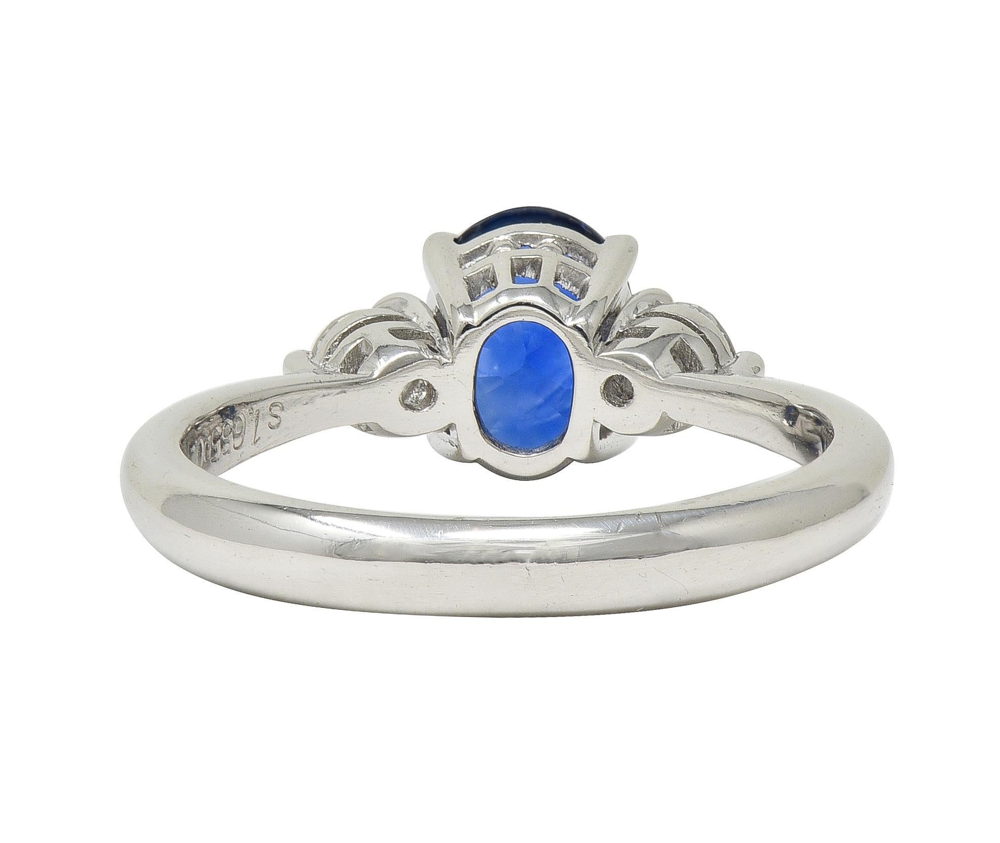 Taglio ovale Contemporary 1.89 CTW Sapphire Diamond Platinum Three Stone Ring in vendita