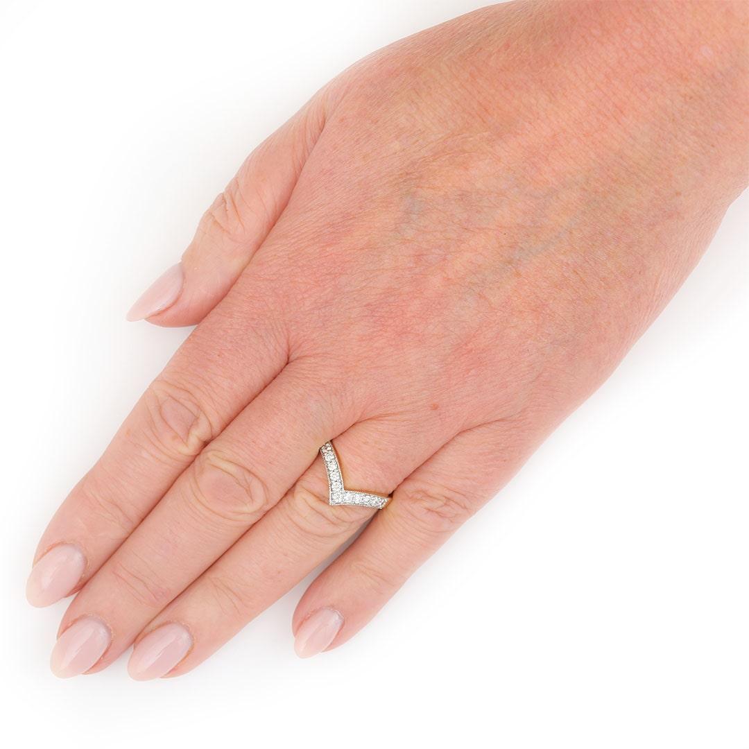 Contemporary 18ct Gold 0.50ct Diamond Wishbone Ring 5