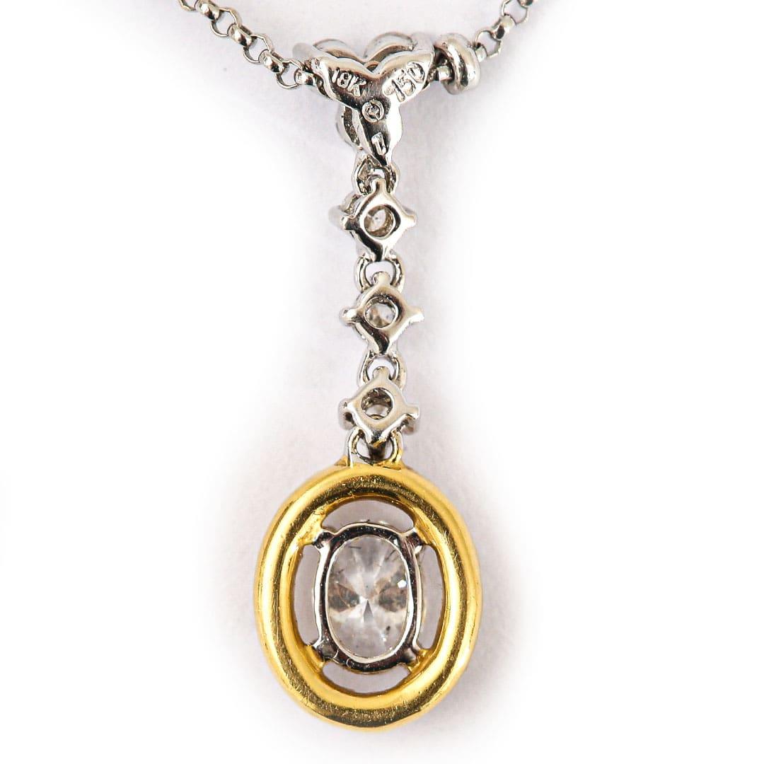 Collier pendentif contemporain en or 18 carats avec halo de diamants blancs et jaunes Unisexe en vente