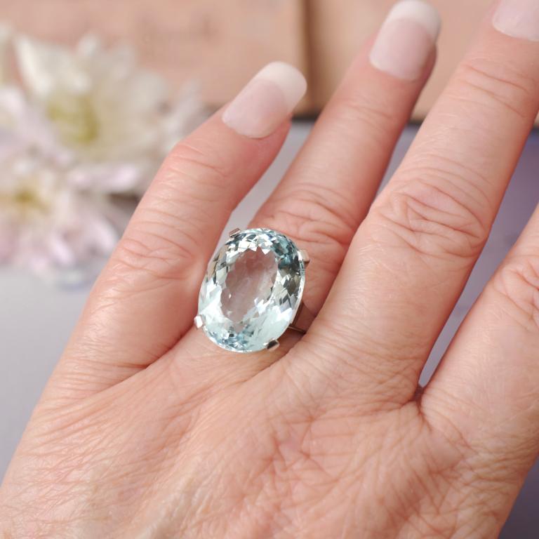 Independent Valuation Included In Purchase $12,500 AUD

Where do we even begin.. this magnificent contemporary crafted 18ct white gold Aquamarine ring packs an abundance of glamour, elegance and quality craftsmanship in one show stopping