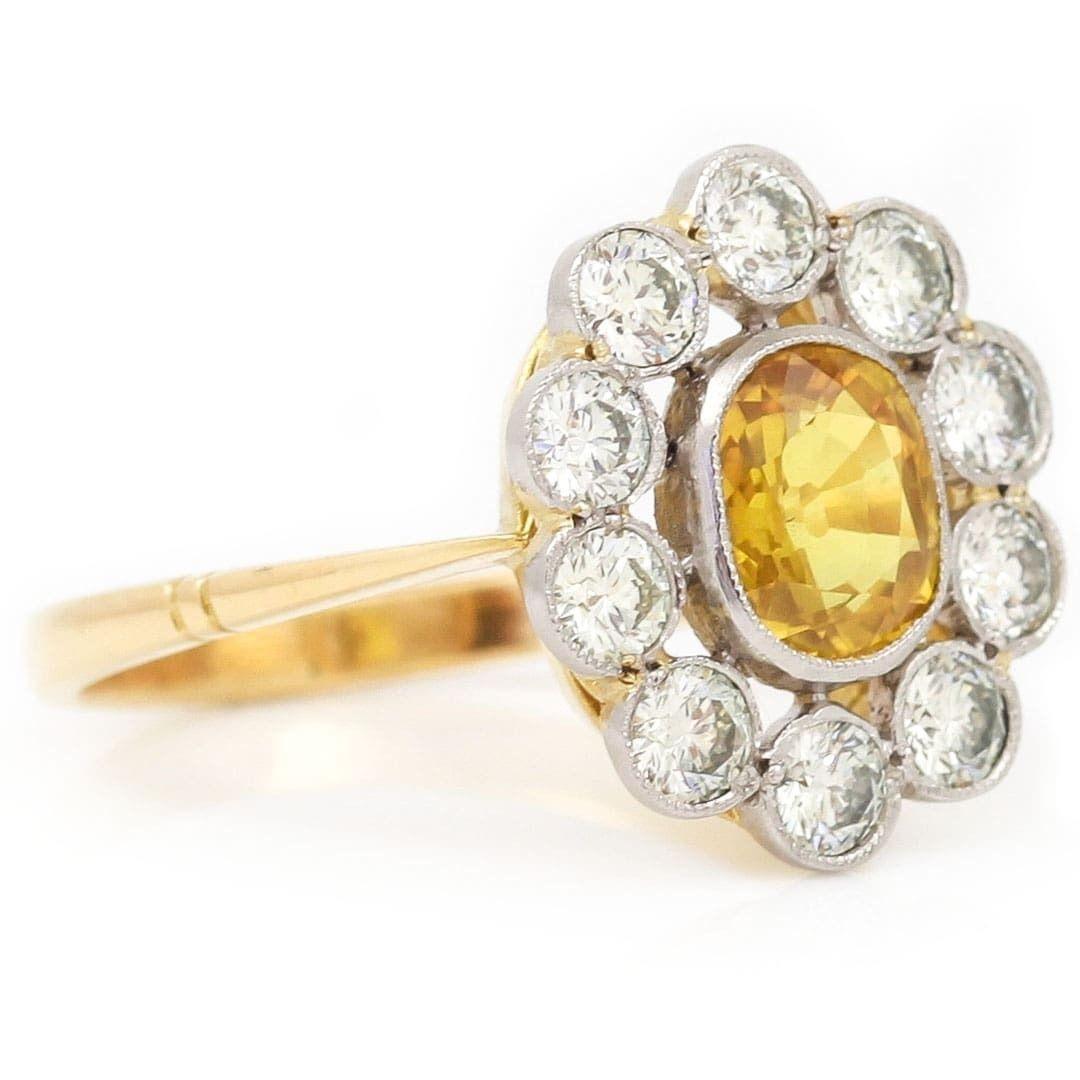 Women's Contemporary 18ct Yellow Sapphire and Diamond Cluster Ring