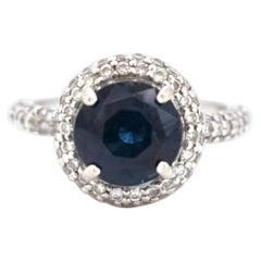 Contemporary 18k Gold Diamond Halo Sapphire Ring - Circa 2000