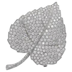 Contemporary 18k Gold Diamond "Leaf" Brooch