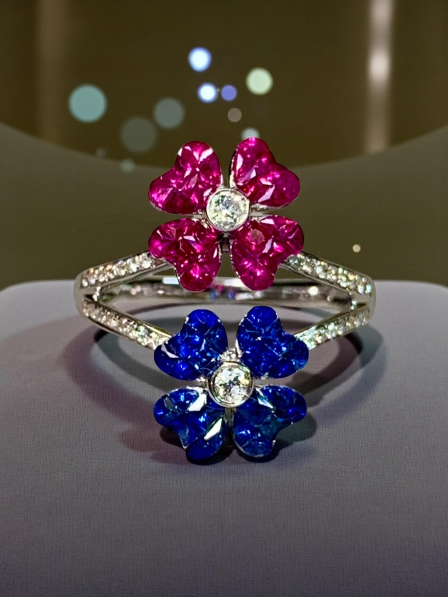 Contemporary 18K Invisibly Set Ruby Sapphire Double Flower Diamond Ring Sz 6.75 im Angebot 8