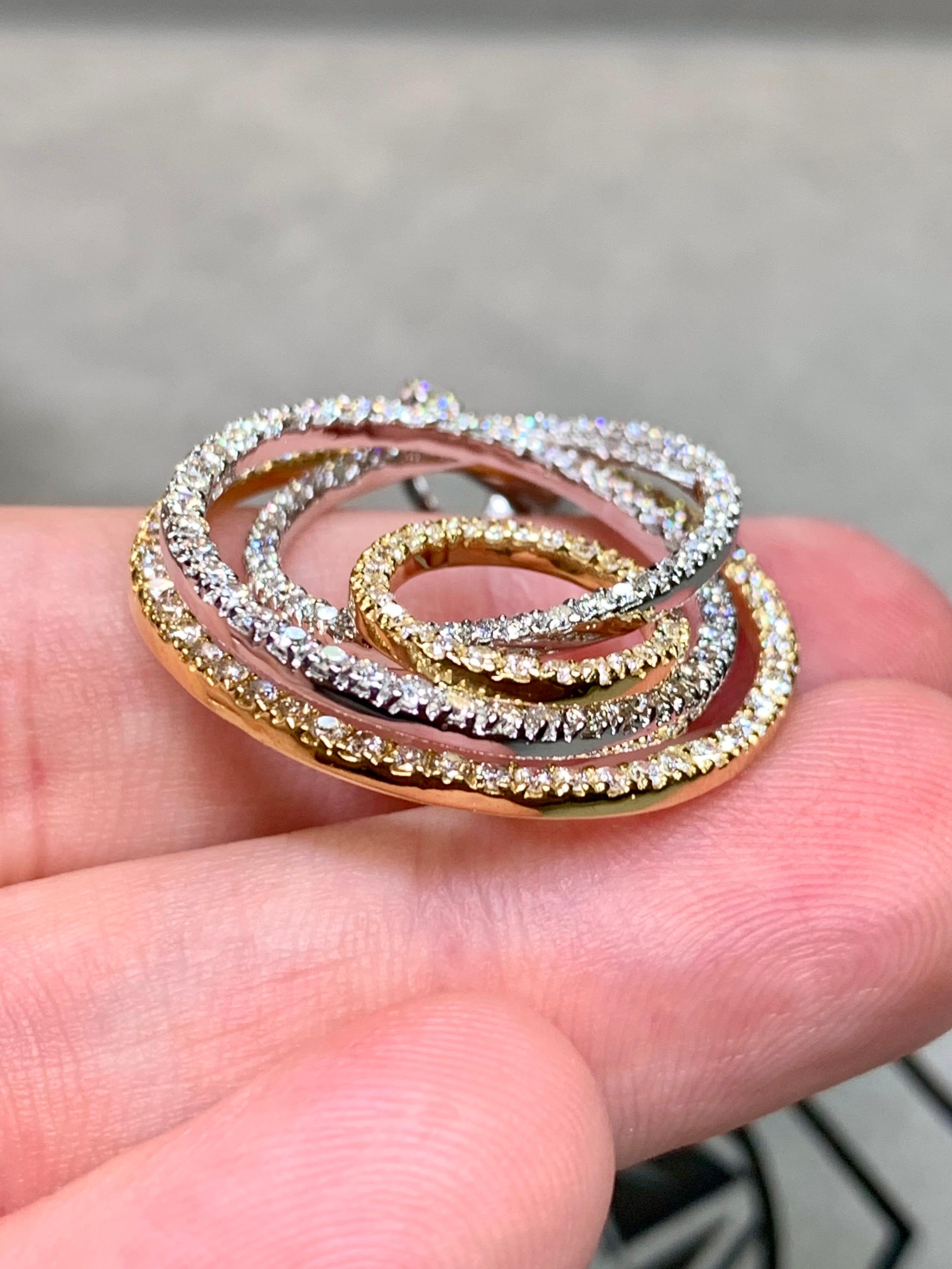 Collier pendentif à diamants 3ctw G Vs Contemporary 18K Two Tone Interlocking Circle 1
