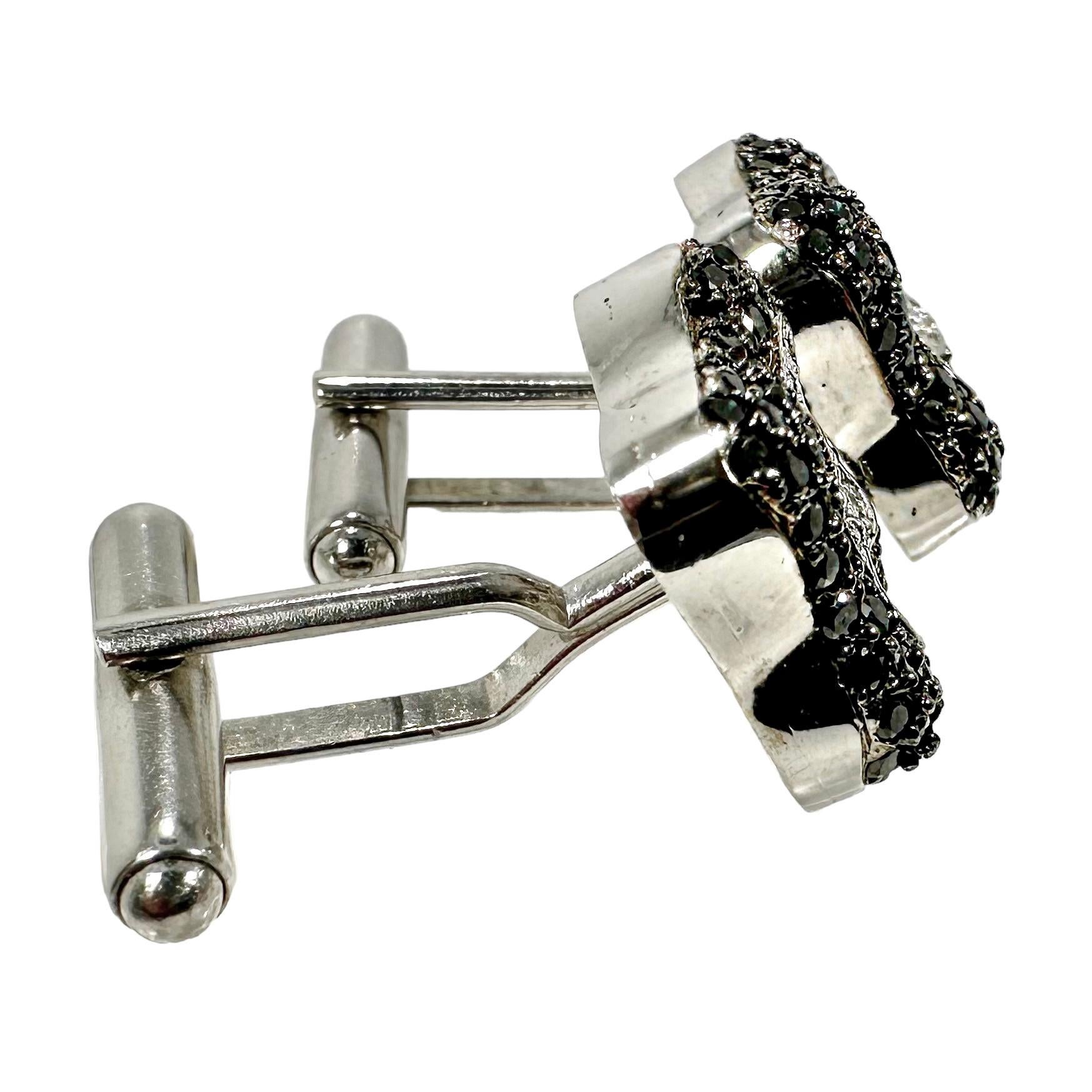 Contemporary 18k White Gold, Black and White Diamond 4 Button Stud Set by Mecan  For Sale 2