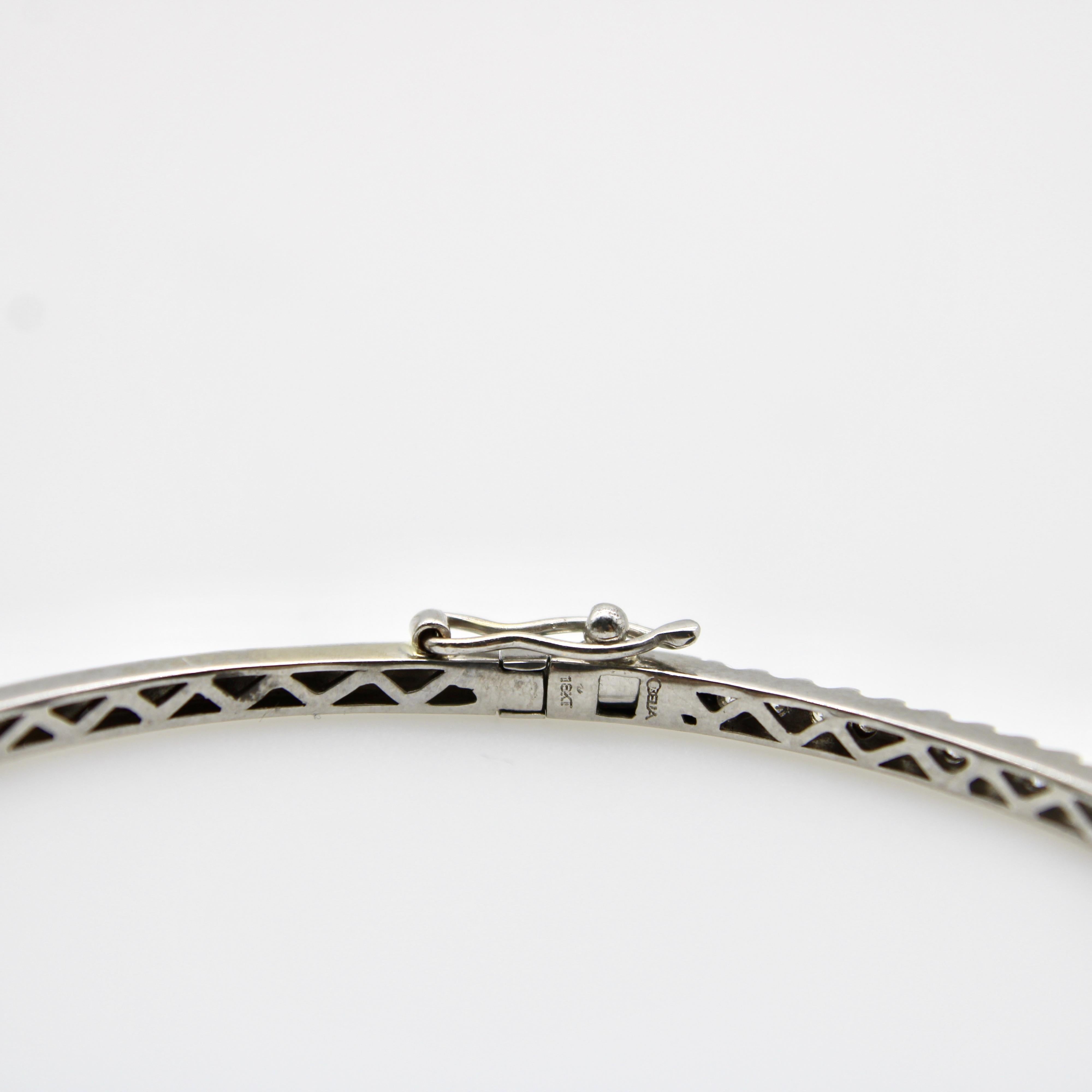 Bracelet contemporain en or blanc 18K avec diamants en vente 2