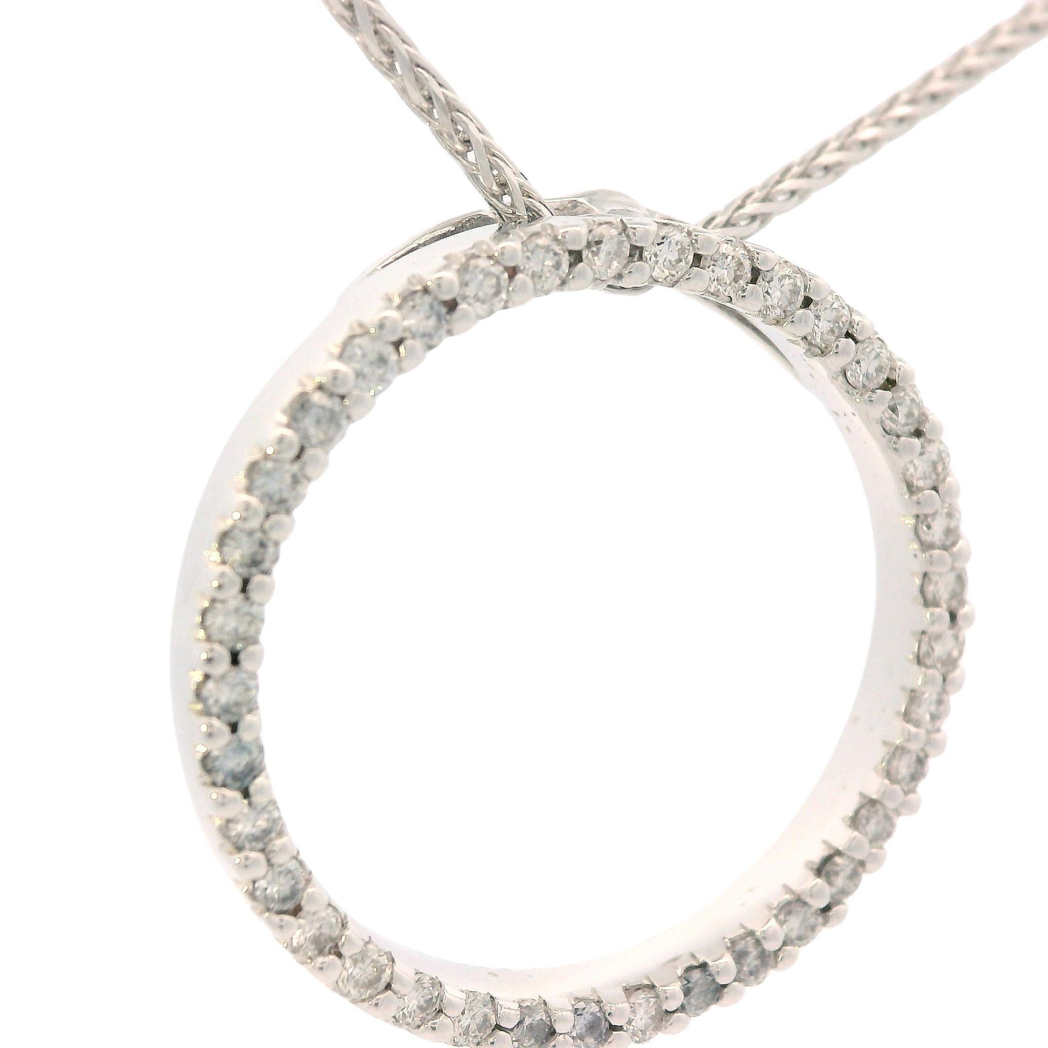 Contemporary 18k White Gold Diamond Circle Necklace w/ Ruby by Roberto Coin For Sale 1