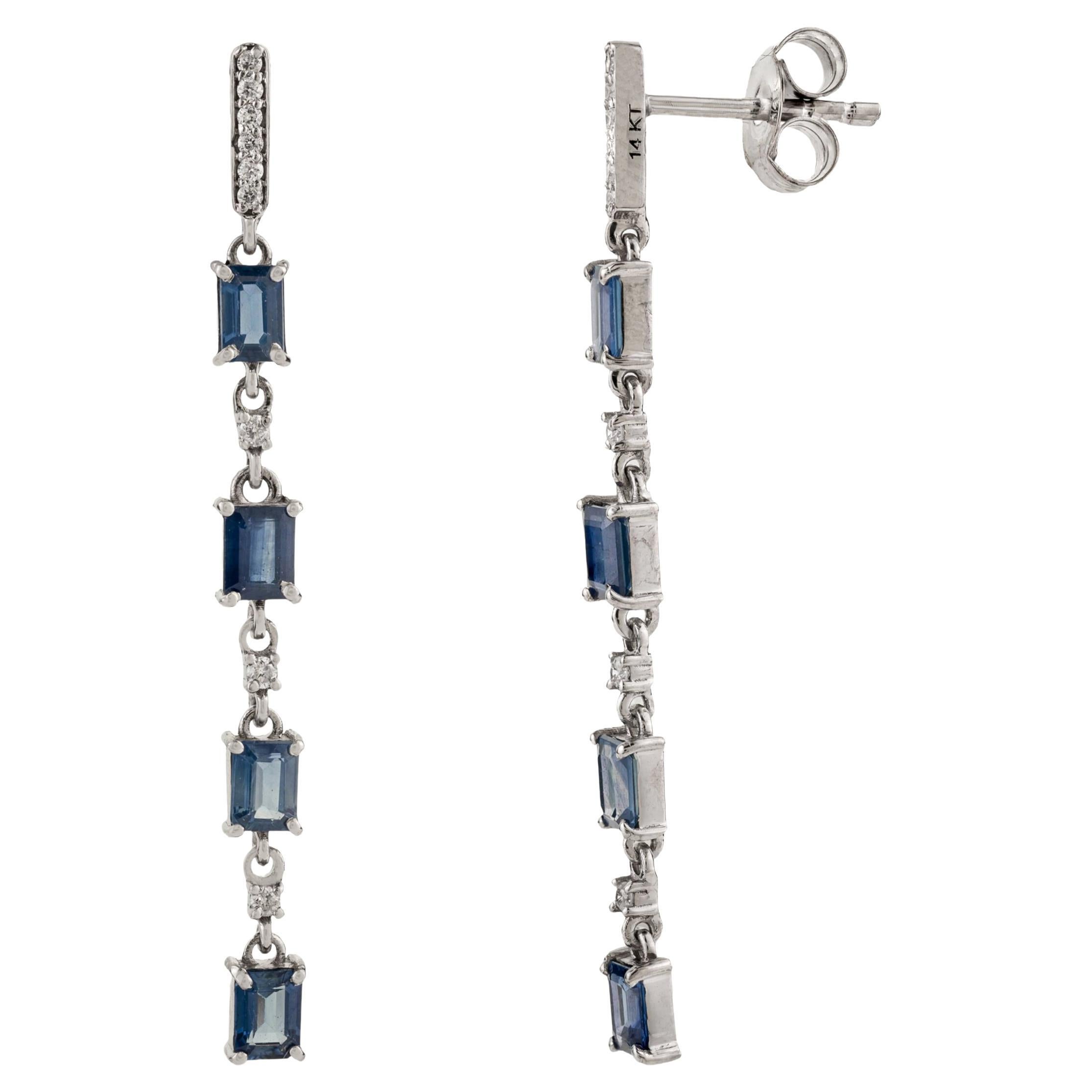 Contemporary 18K White Gold linear Drop Earrings with 1.78Ct Sapphire 
Diamond For Sale
